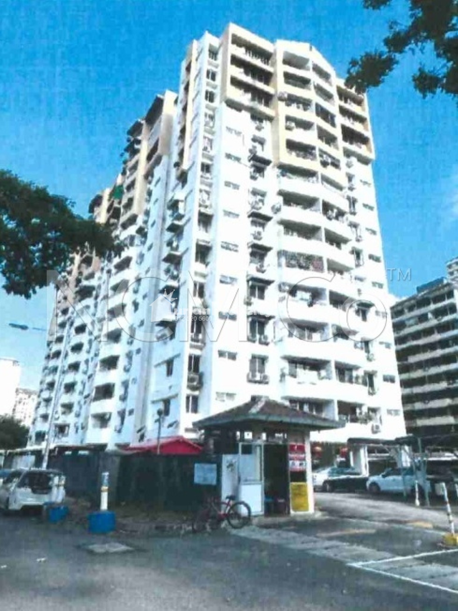 Apartment For Auction at Suria Mutiara