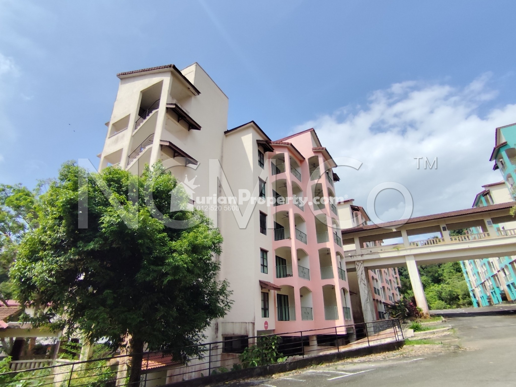 Serviced Residence For Auction at Caribbean Bay Resort