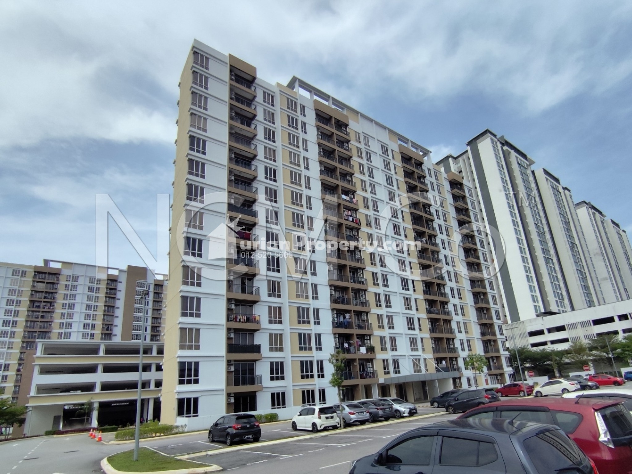 Apartment For Auction at Sierra Heights
