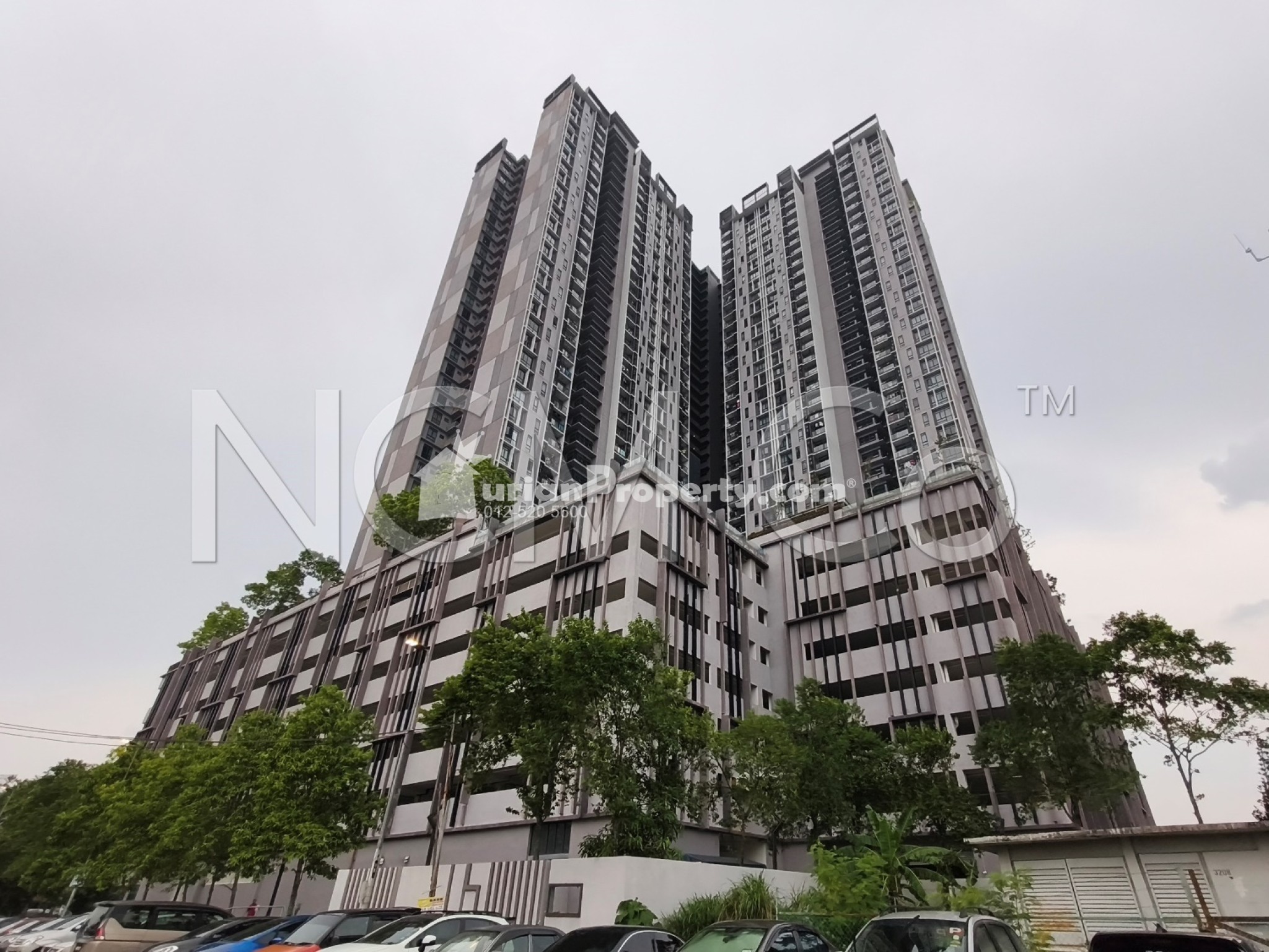Serviced Residence For Auction at Legend Heights