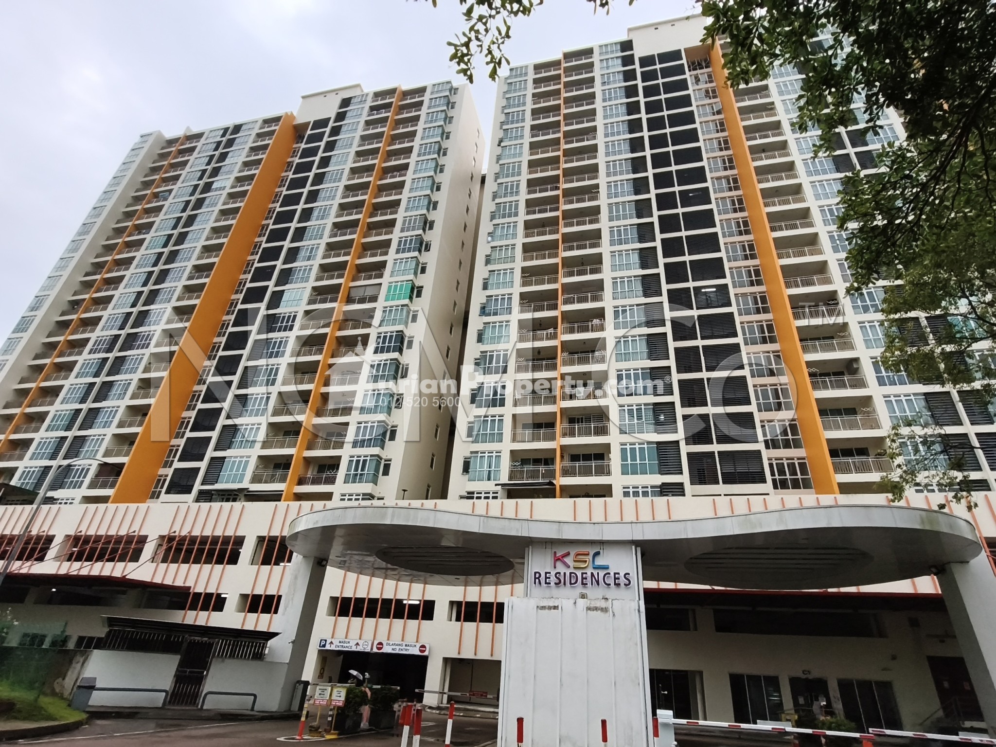Serviced Residence For Auction at KSL Residences @ Daya