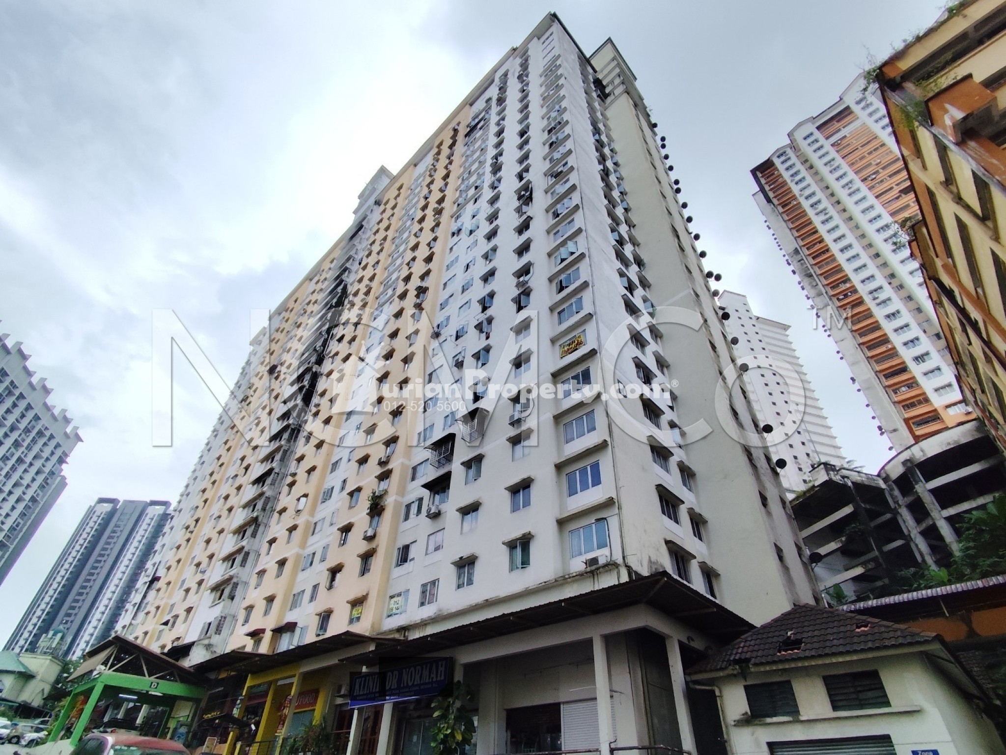 Apartment For Auction at Flora Damansara Apartment