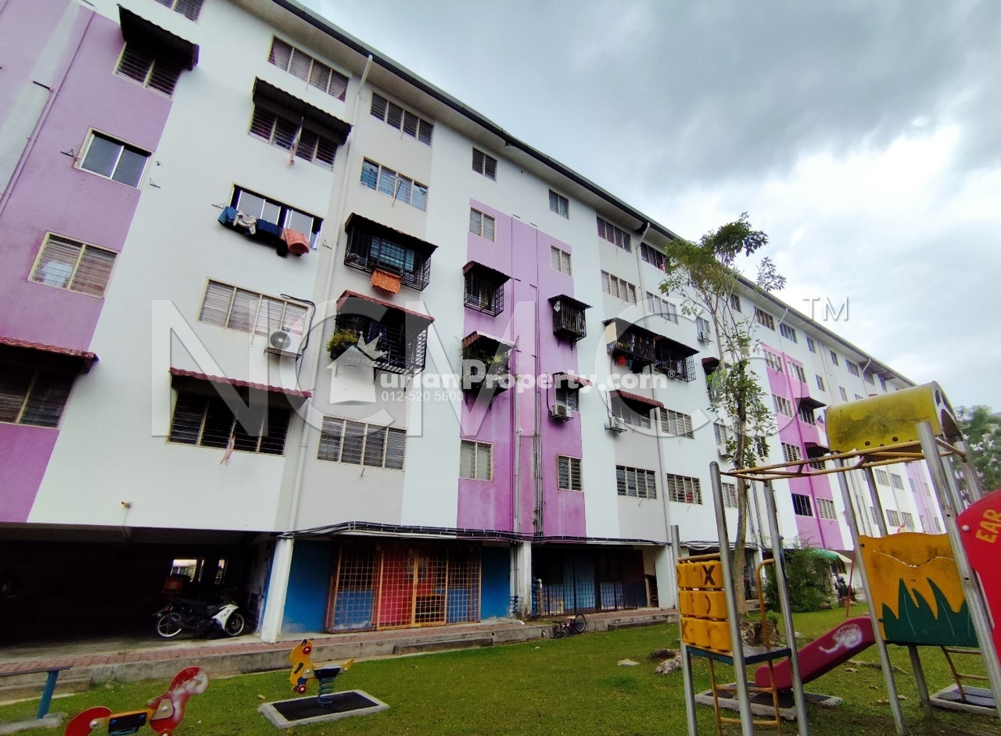 Flat For Auction at Subang Hijauan