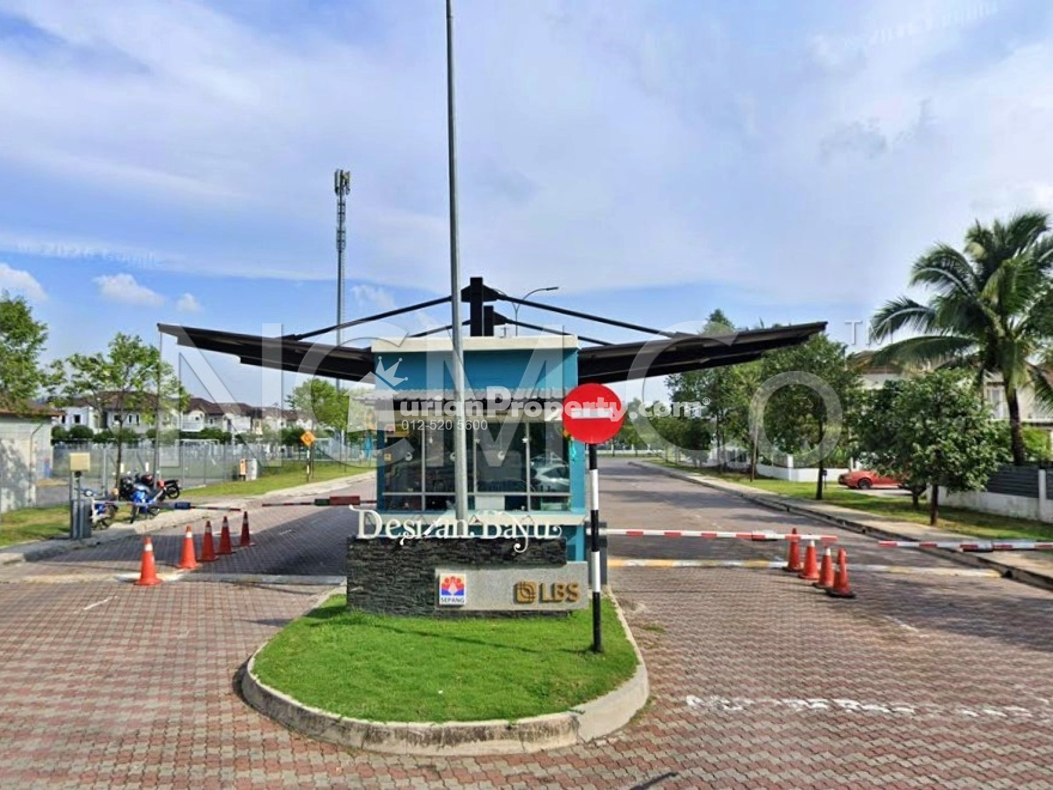 Terrace House For Auction at Desiran Bayu