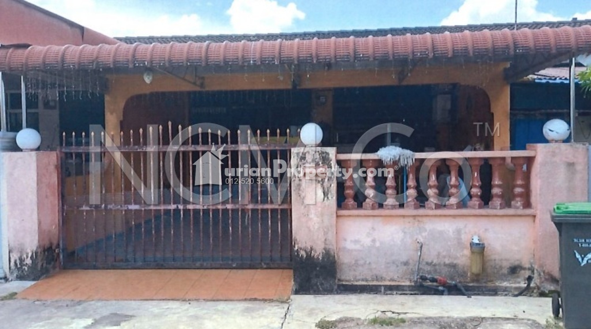 Terrace House For Auction at Taman Kobis