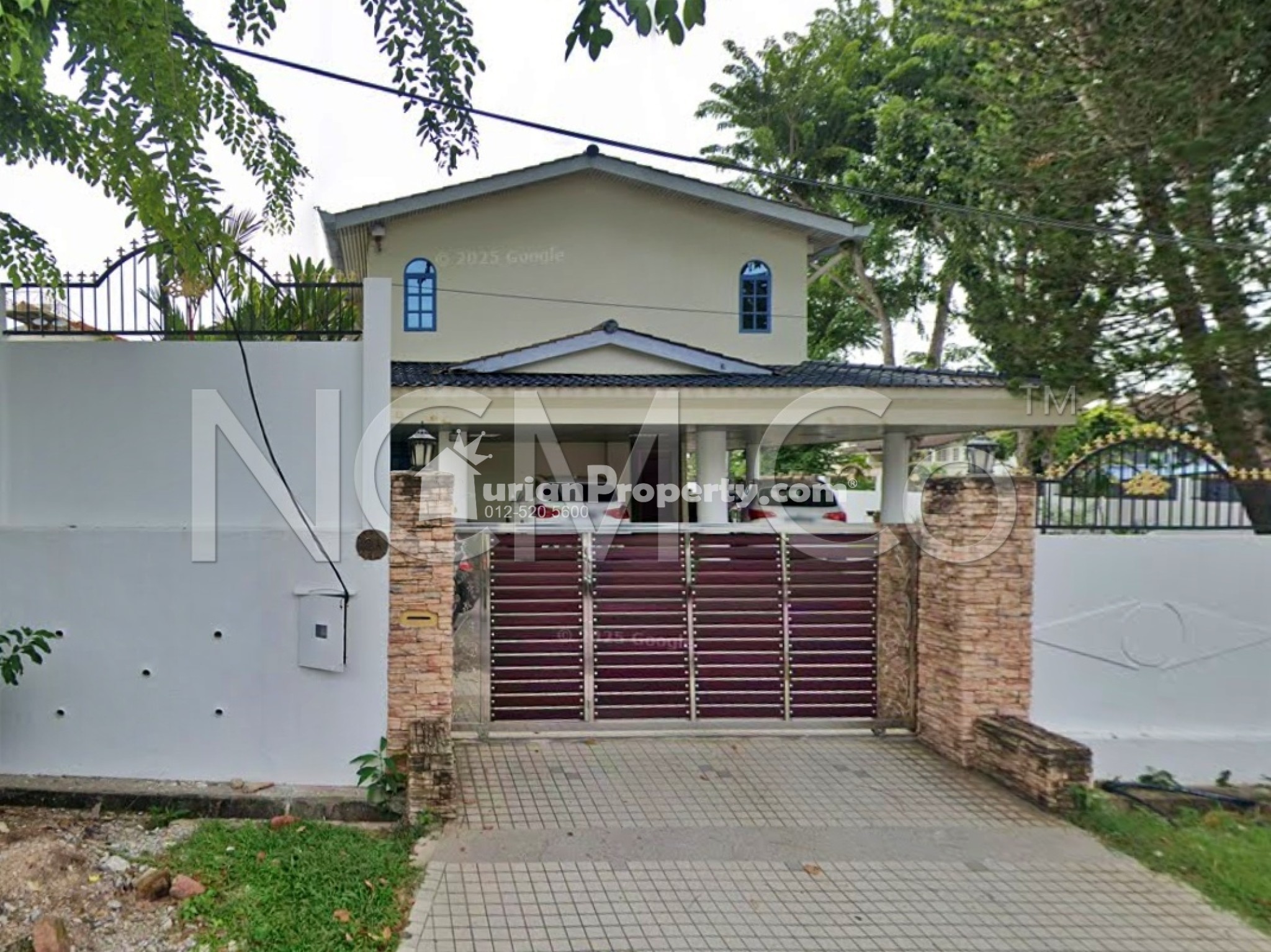 Bungalow House For Auction at Minden Heights