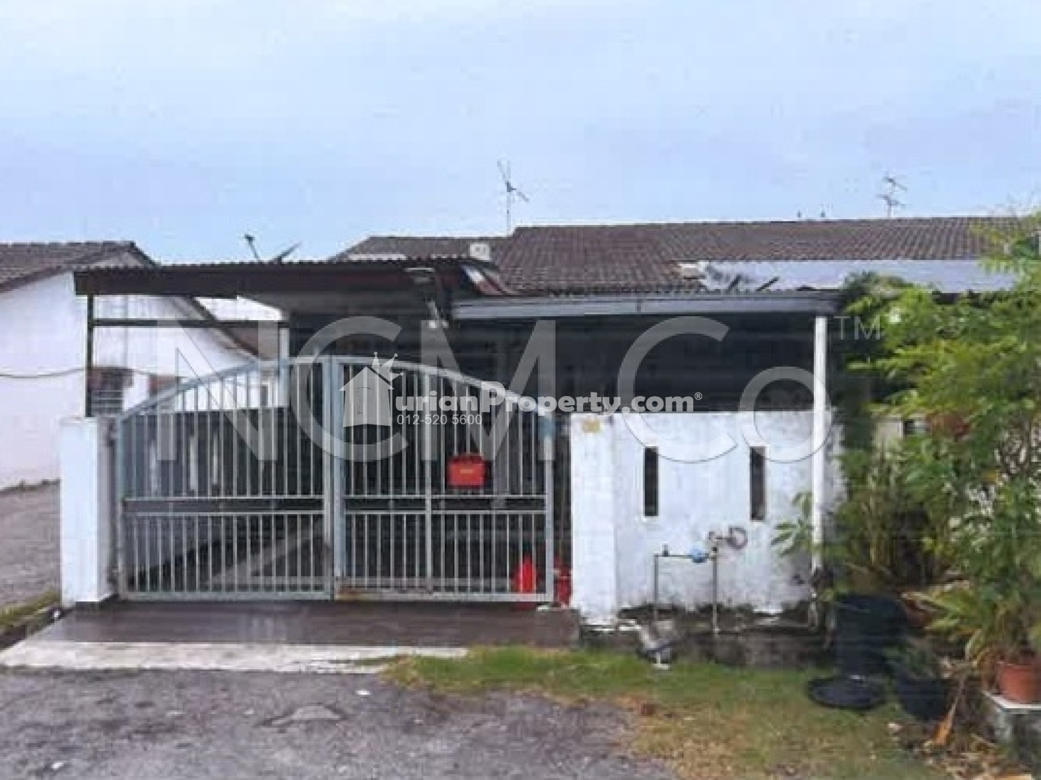 Terrace House For Auction at Taman Sentosa