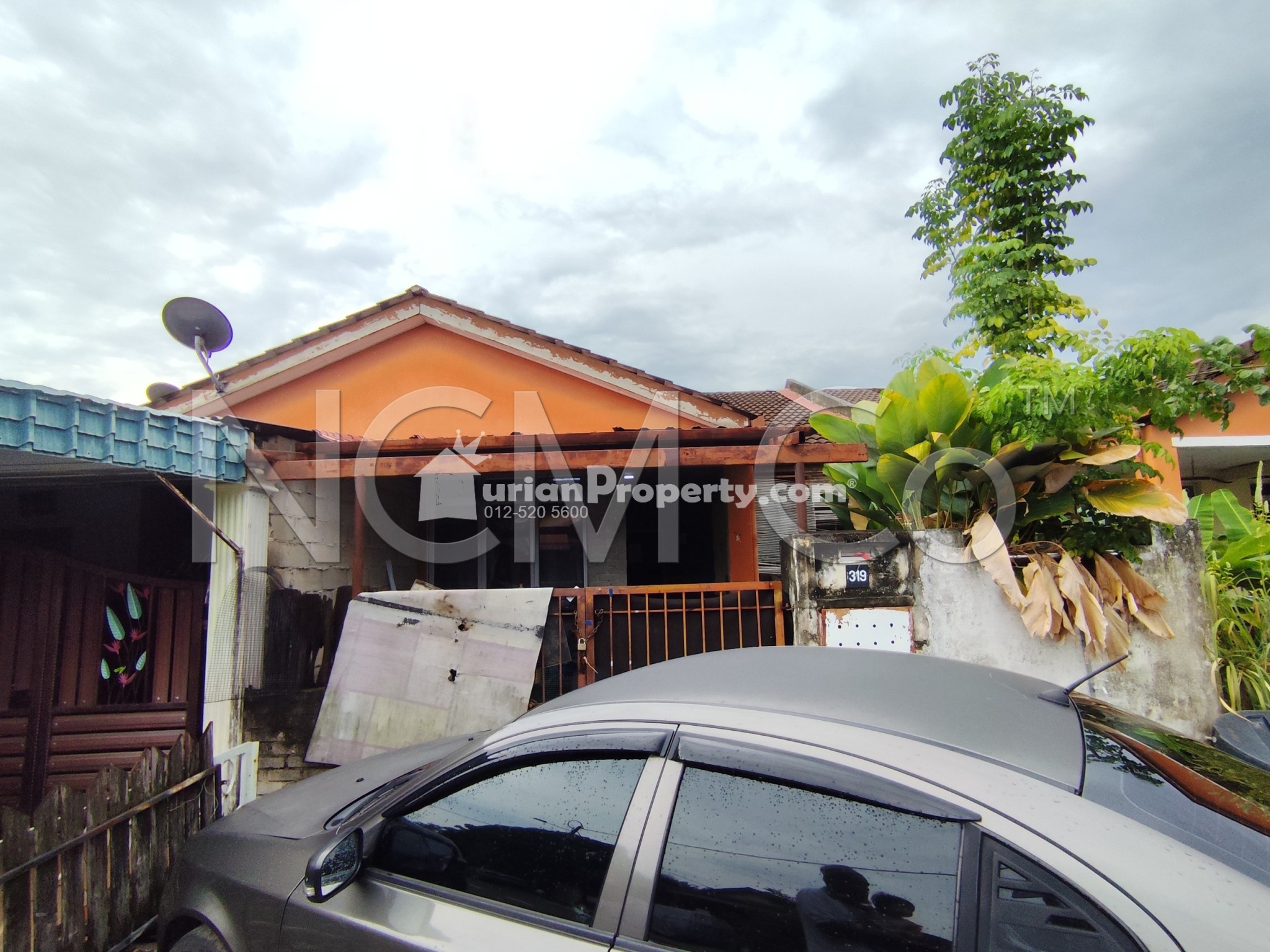 Terrace House For Auction at Taman Seri Mambau