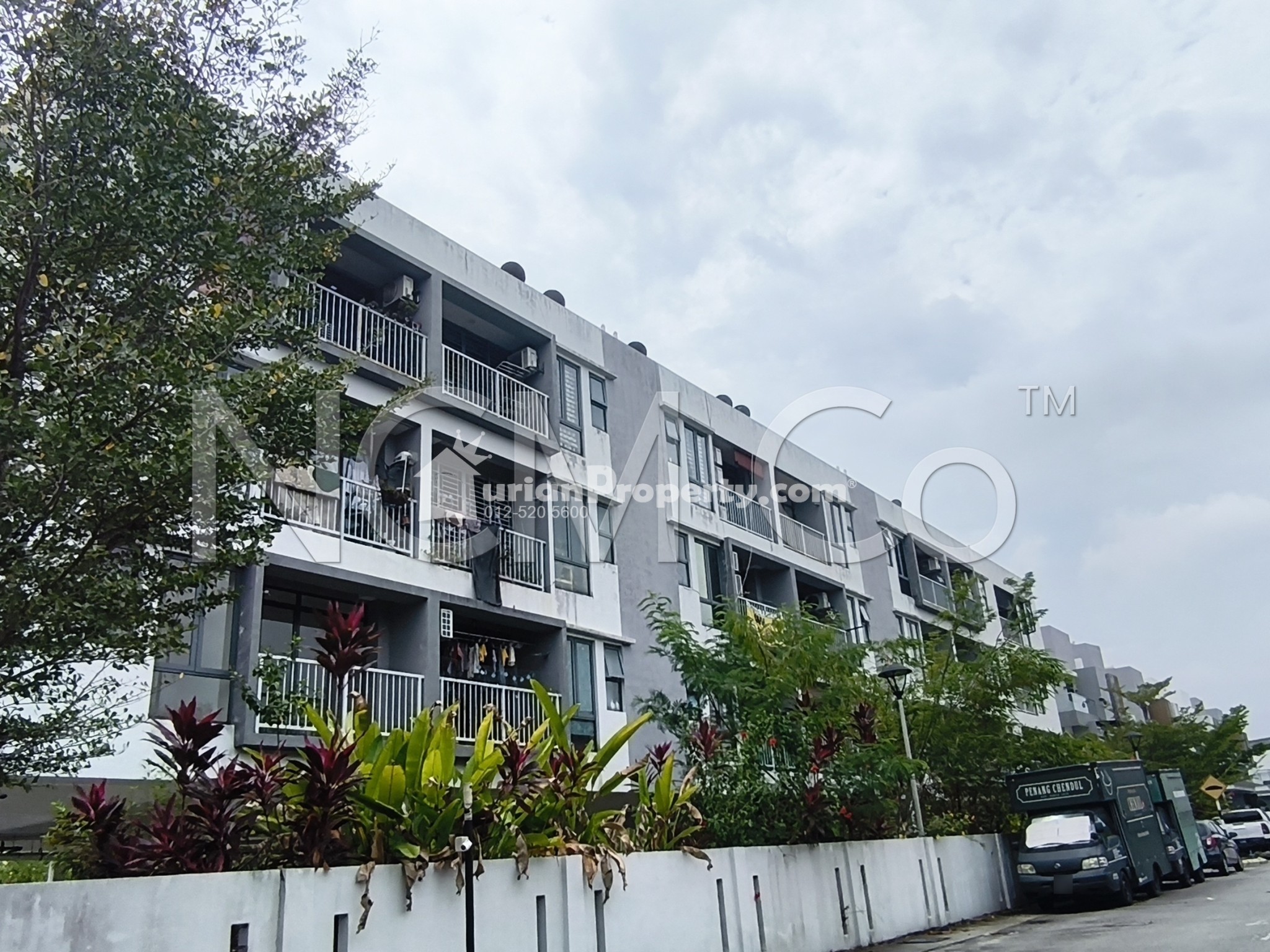 Terrace House For Auction at Spring Villa