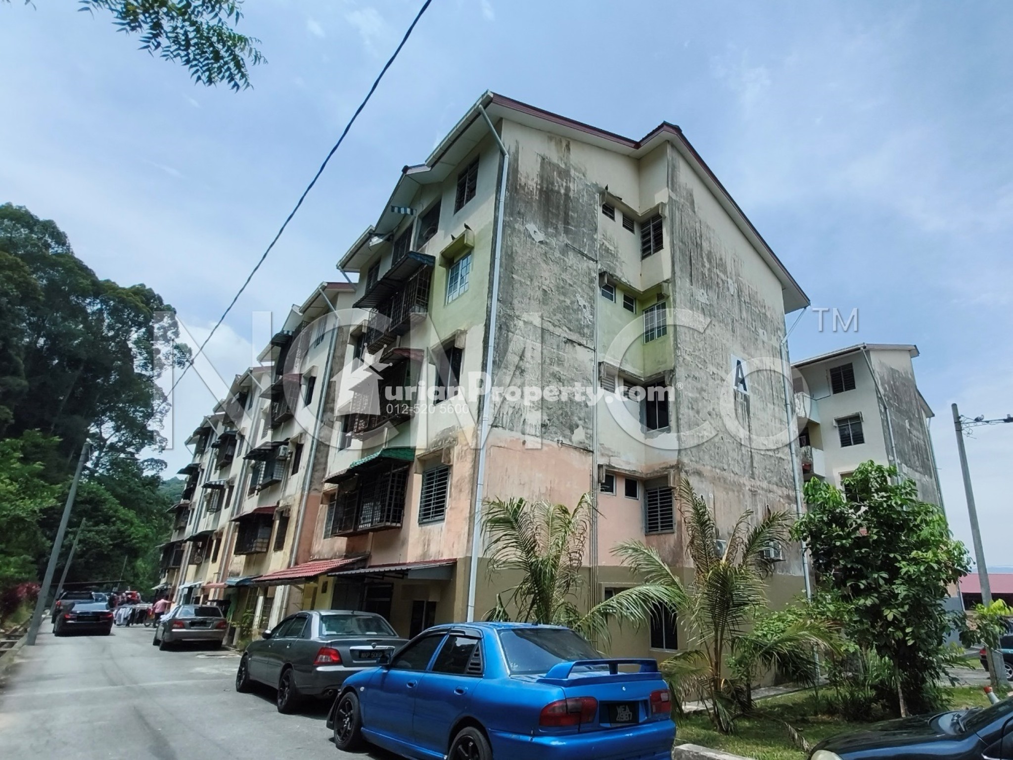 Apartment For Auction at Taman Setia Rawang