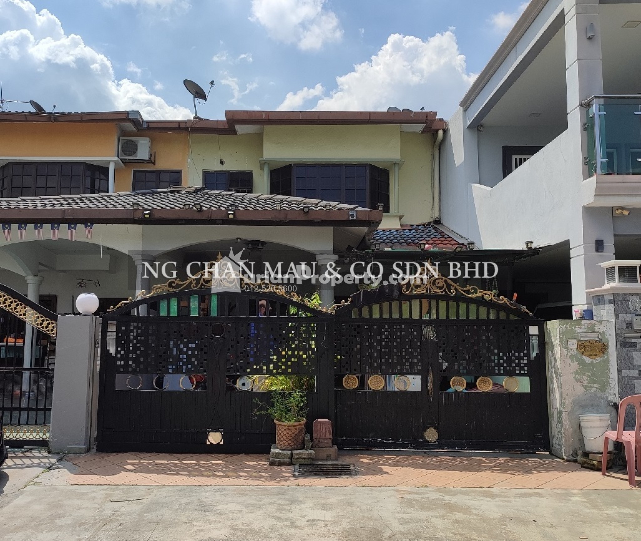 Terrace House For Auction at Taman Bayu Perdana