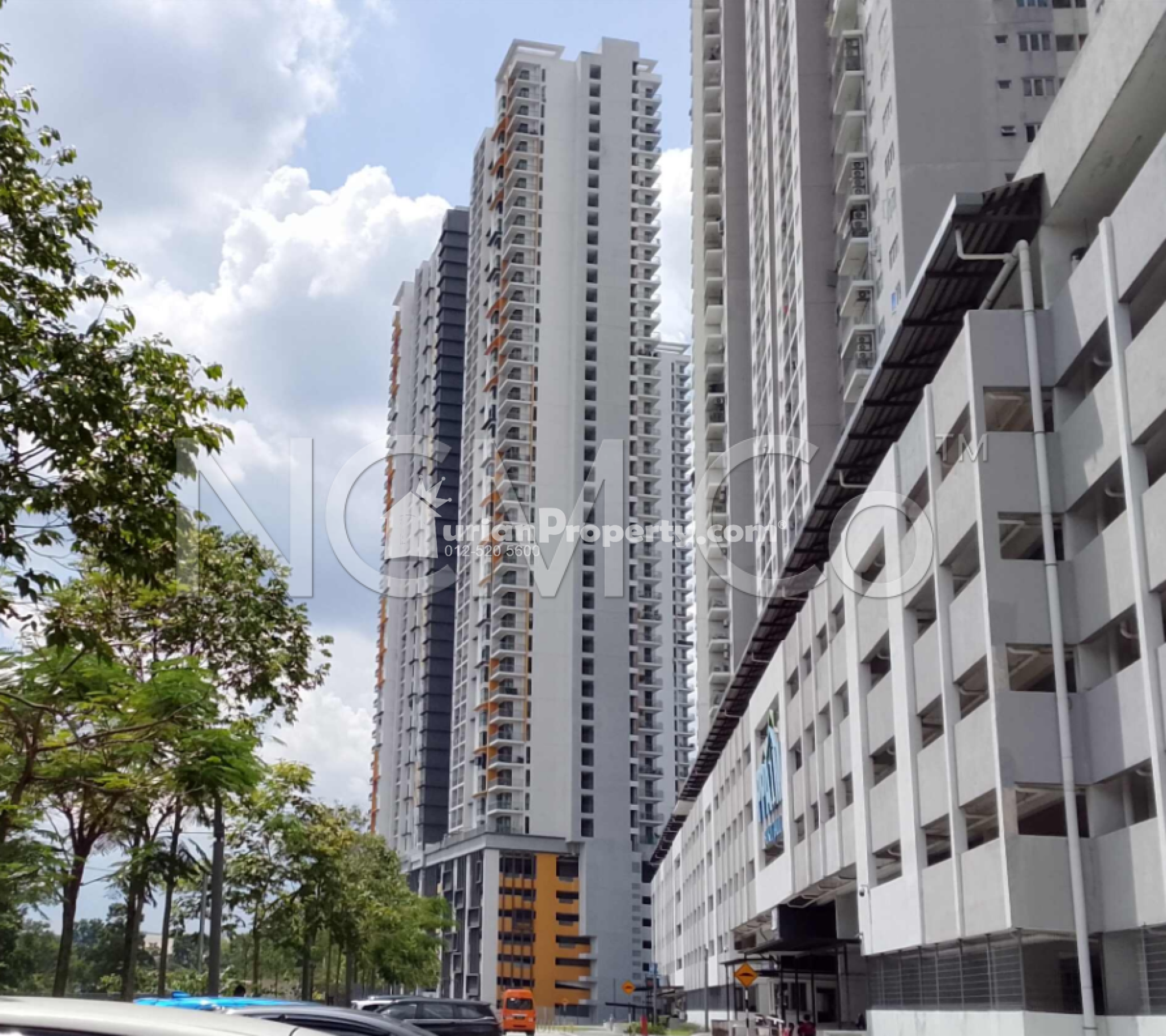Apartment For Auction at ParkHill Residence