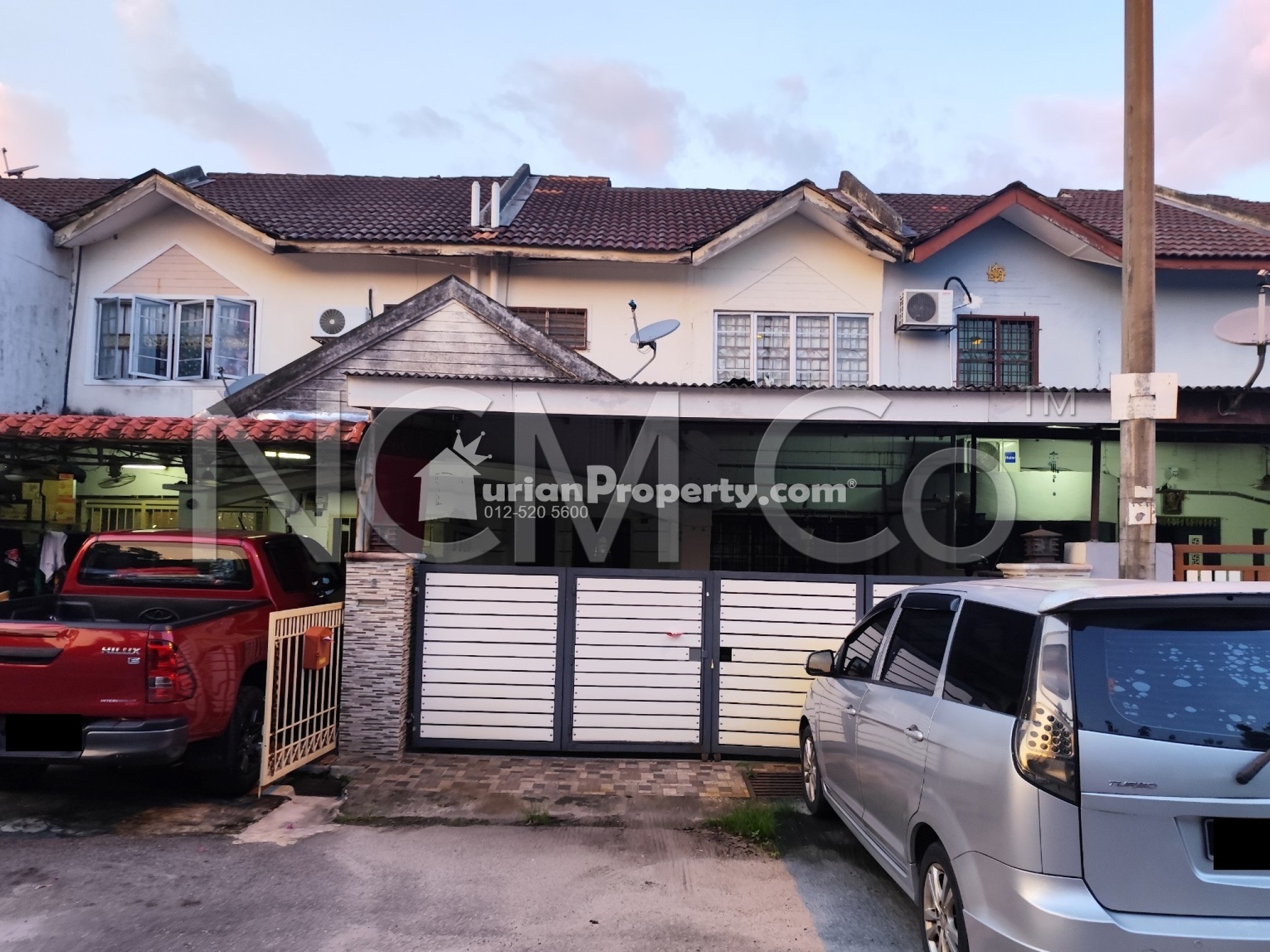 Terrace House For Auction at Tamu Hill Park