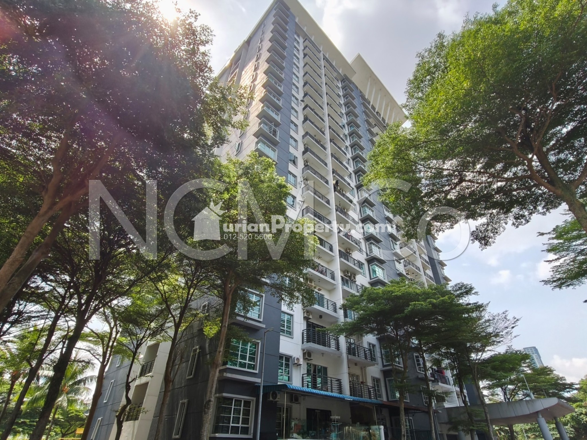 Apartment For Auction at M'Tiara