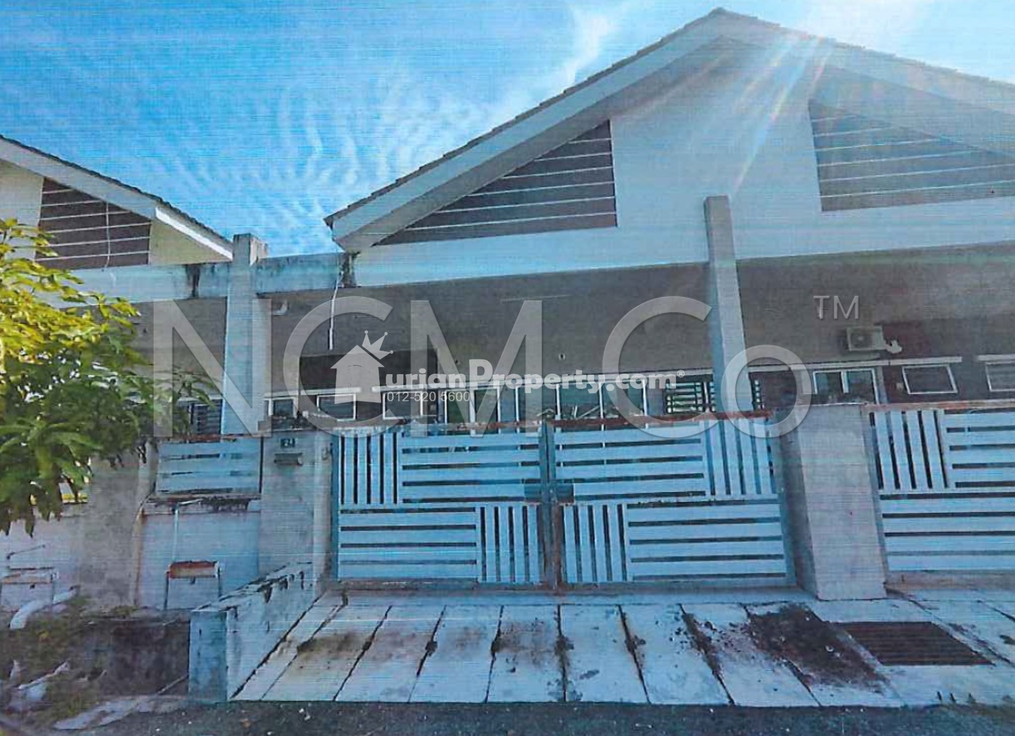Terrace House For Auction at Taman Tronoh Universiti