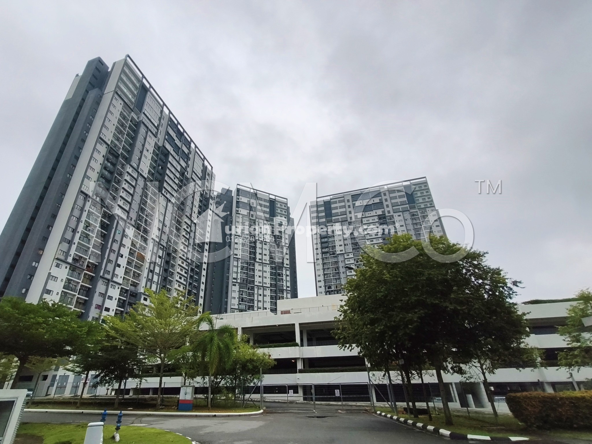 Condo For Auction at Residensi Lili