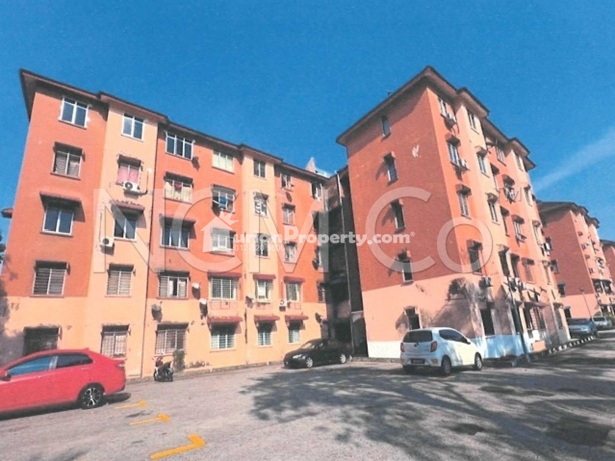 Apartment For Auction at Kenanga Apartment
