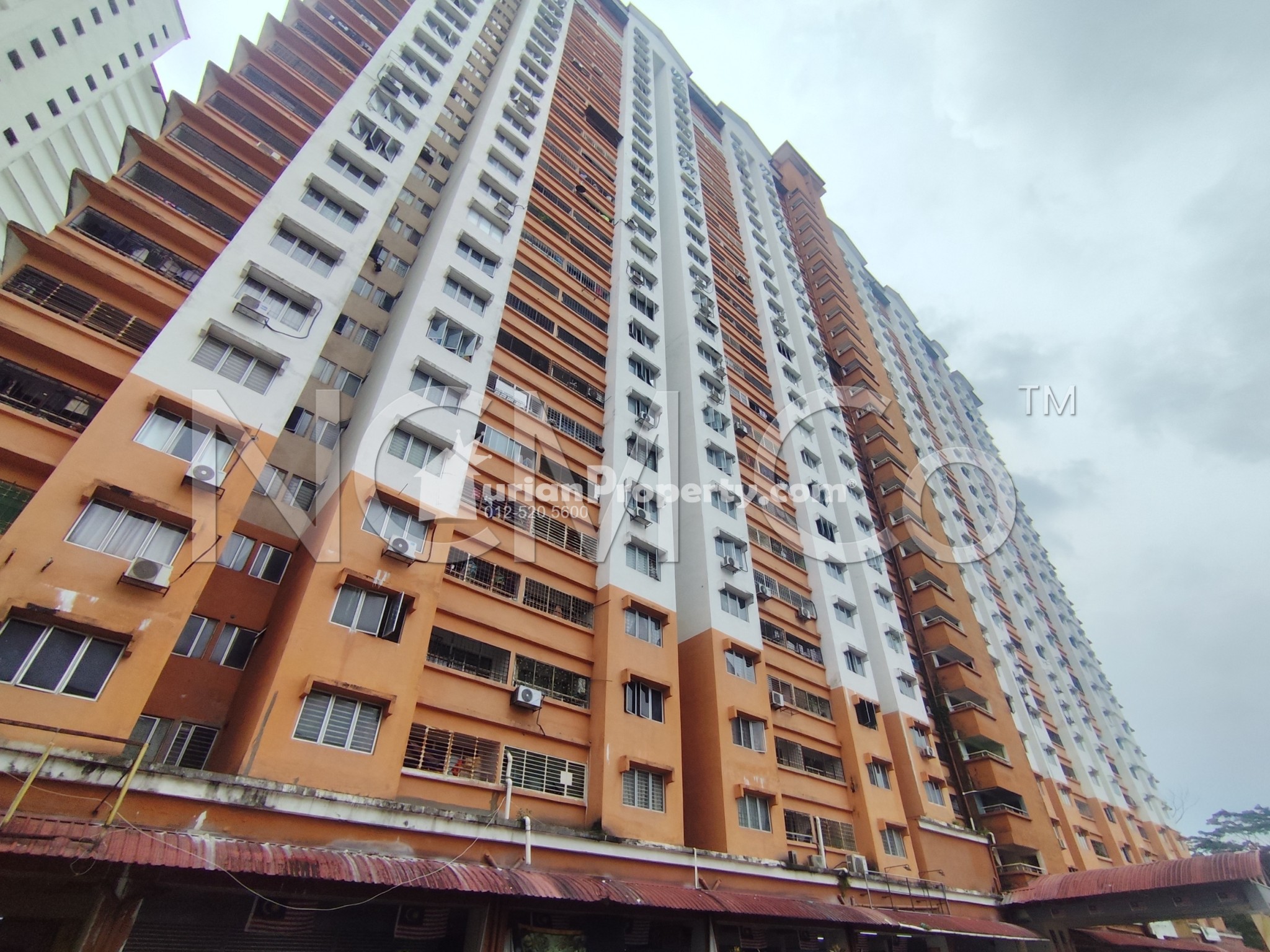 Apartment For Auction at Flora Damansara Apartment