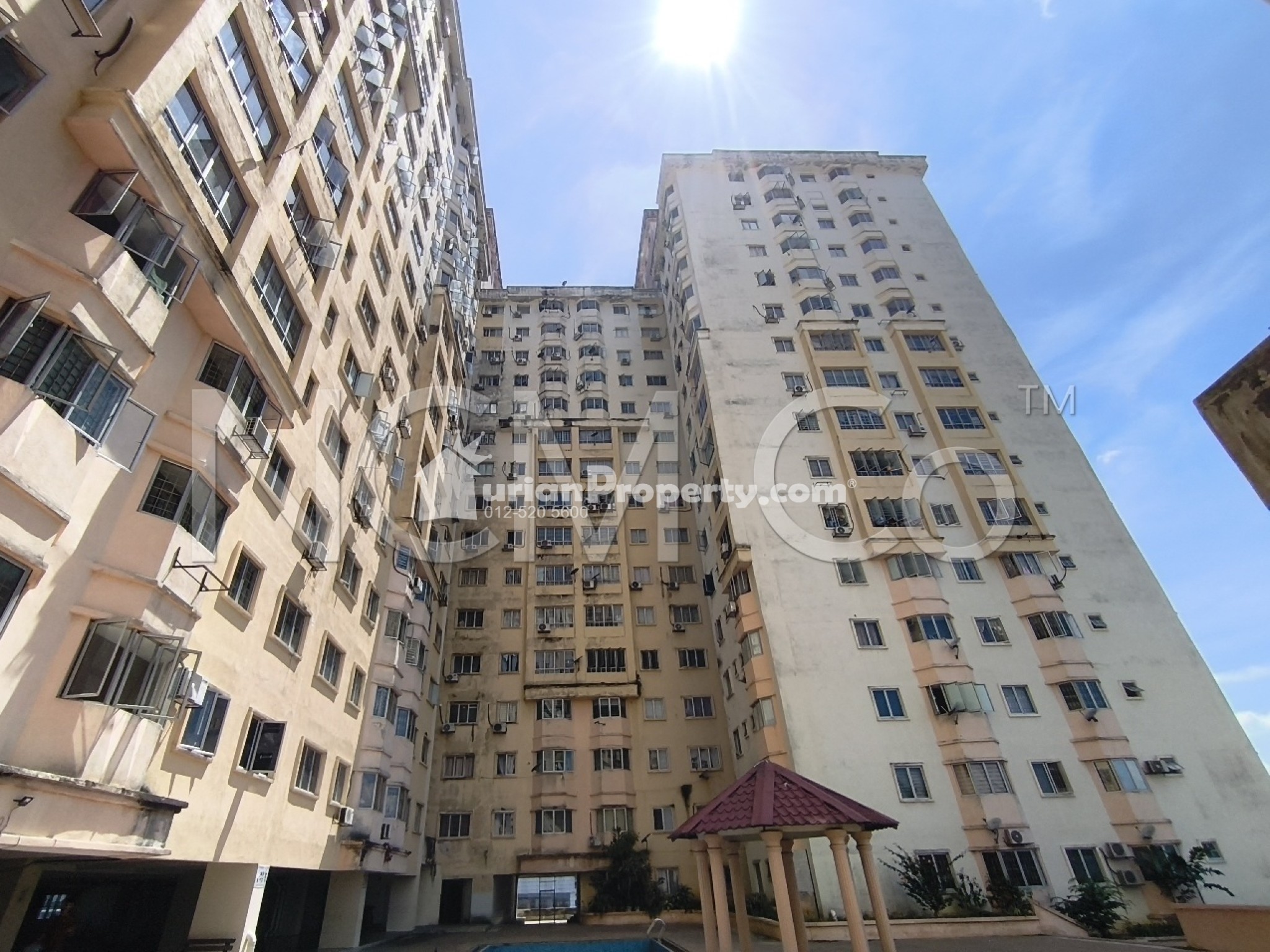 Serviced Residence For Auction at Serdang Skyvillas