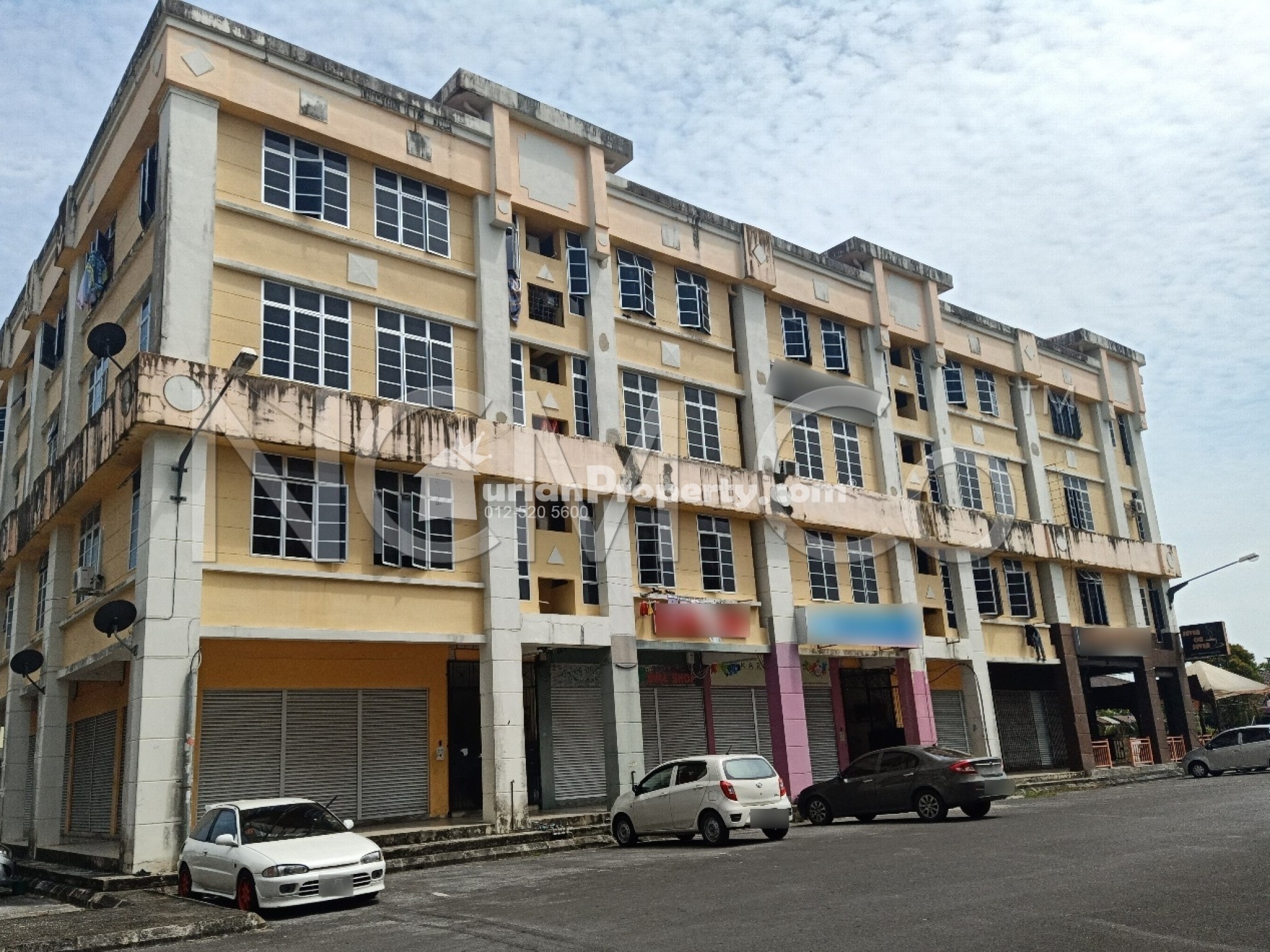 Apartment For Auction at Synergy Square