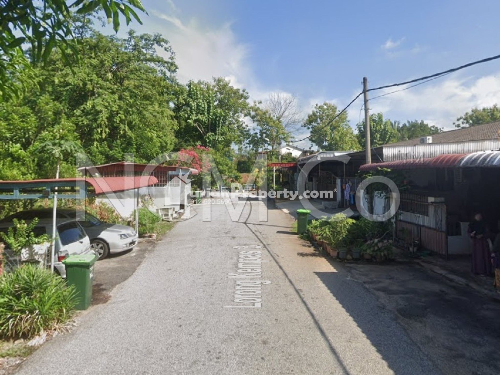 Terrace House For Auction at Taman Kempas