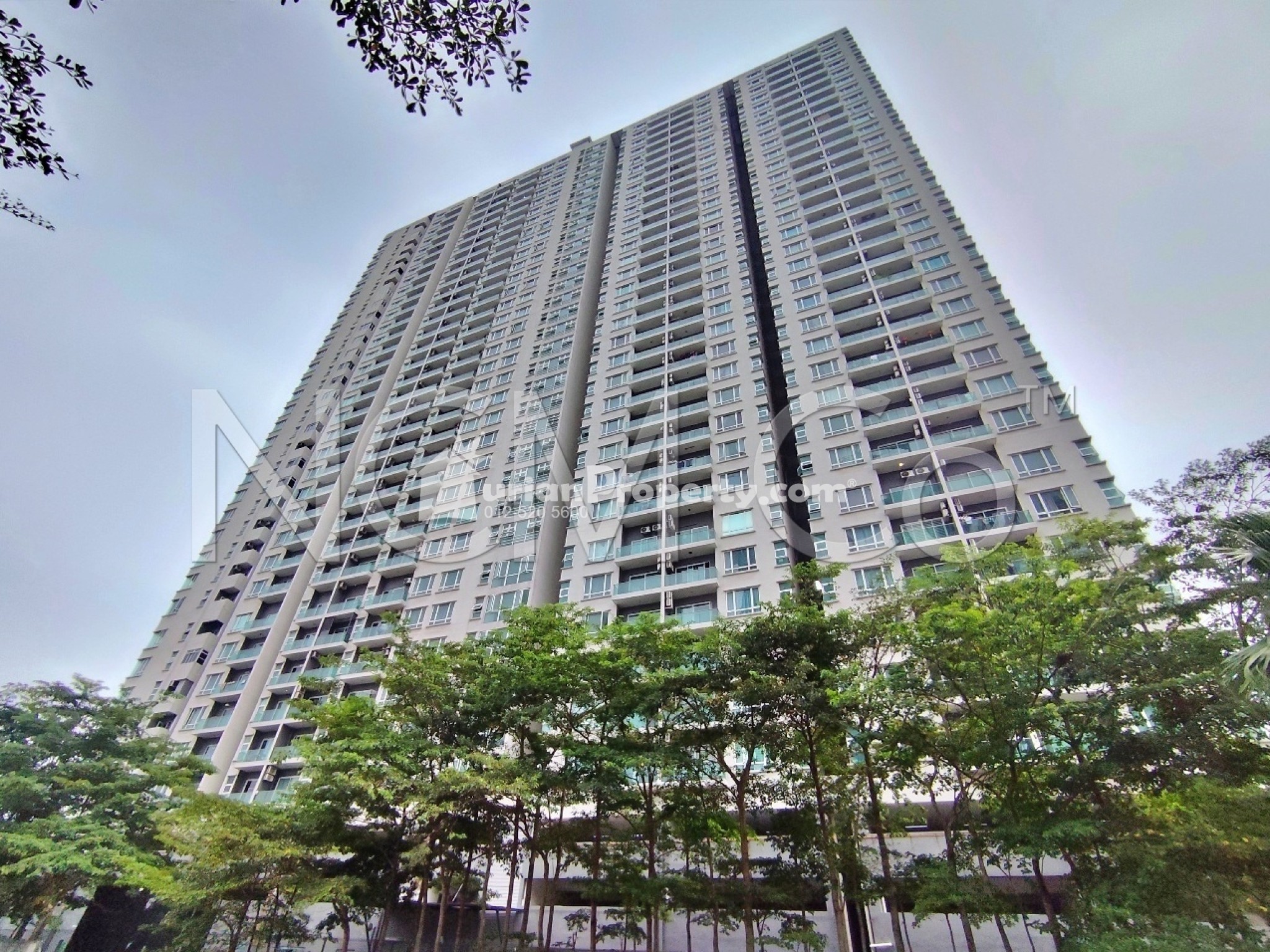 Serviced Residence For Auction at D'carlton Seaview Residences