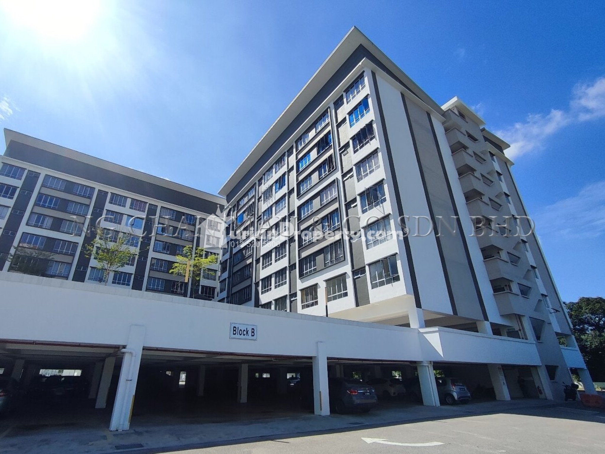 Apartment For Auction at Taman Sri Tanjung