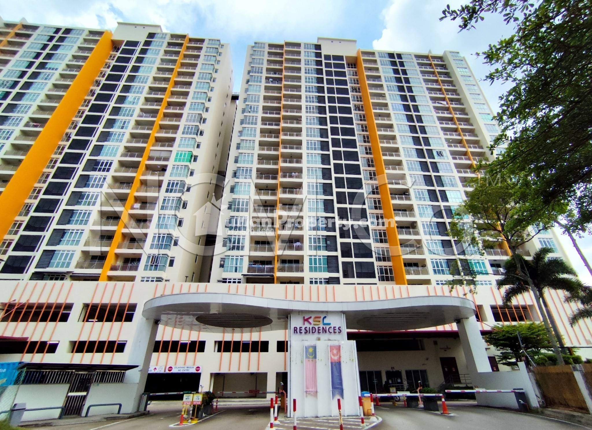 Serviced Residence For Auction at KSL Residences @ Daya