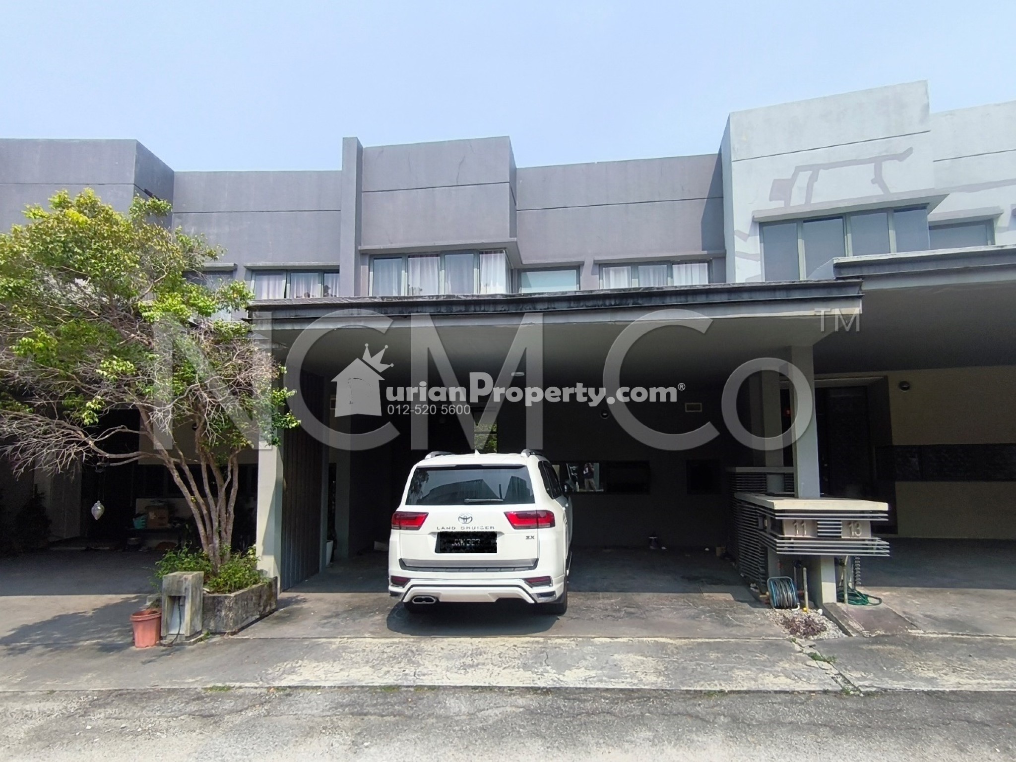 Terrace House For Auction at Mirage By The Lake