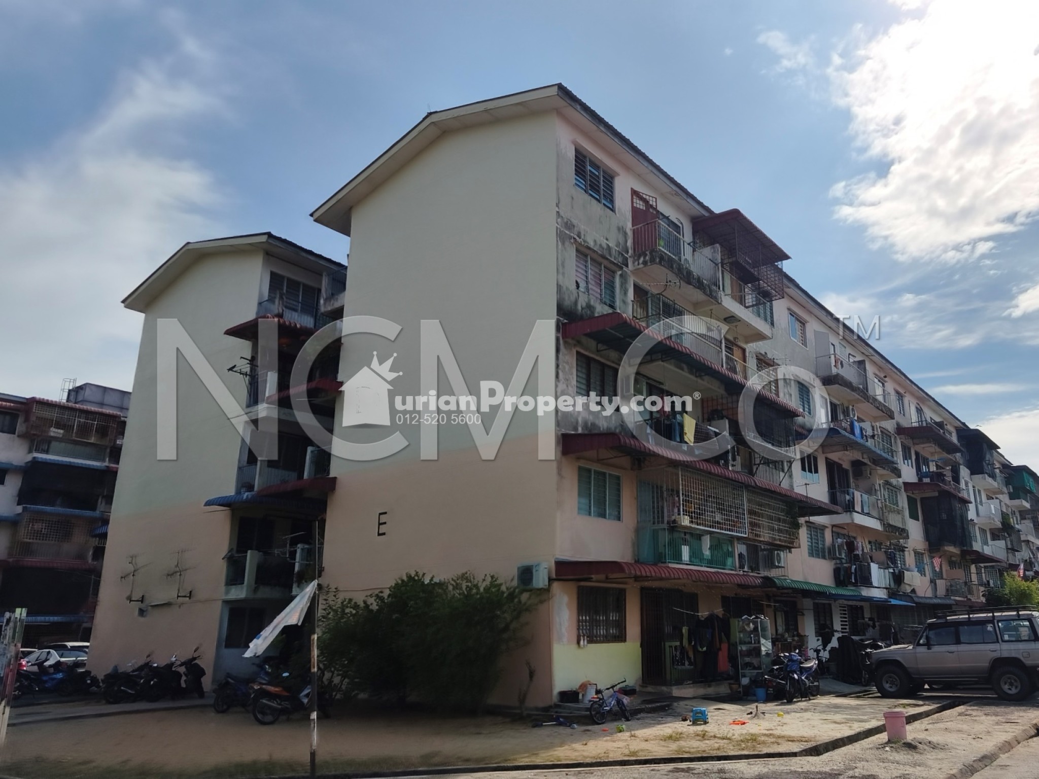Flat For Auction at Taman Kota Permai