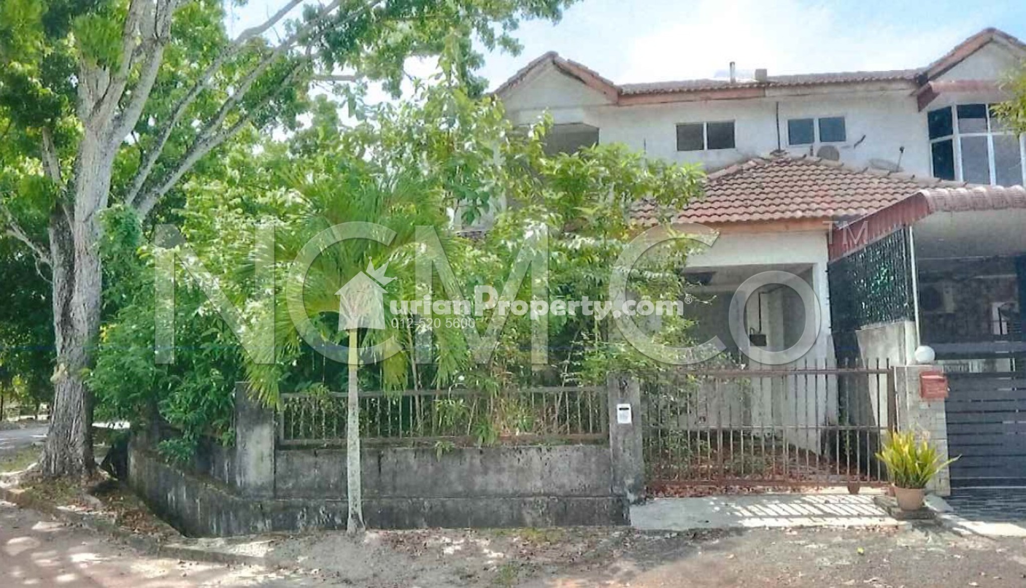 Terrace House For Auction at Taman Batik