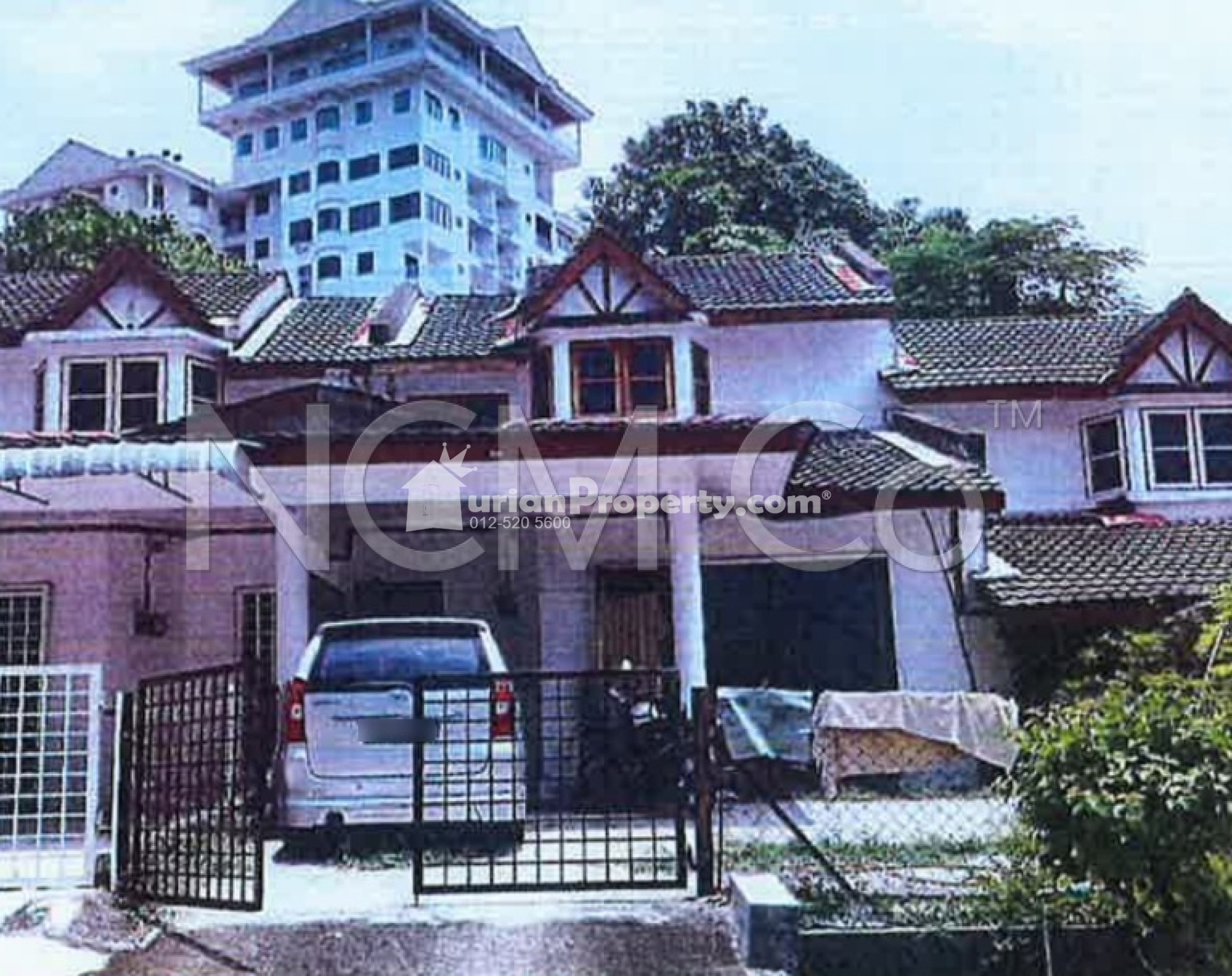 Terrace House For Auction at Taman Bukit Maju