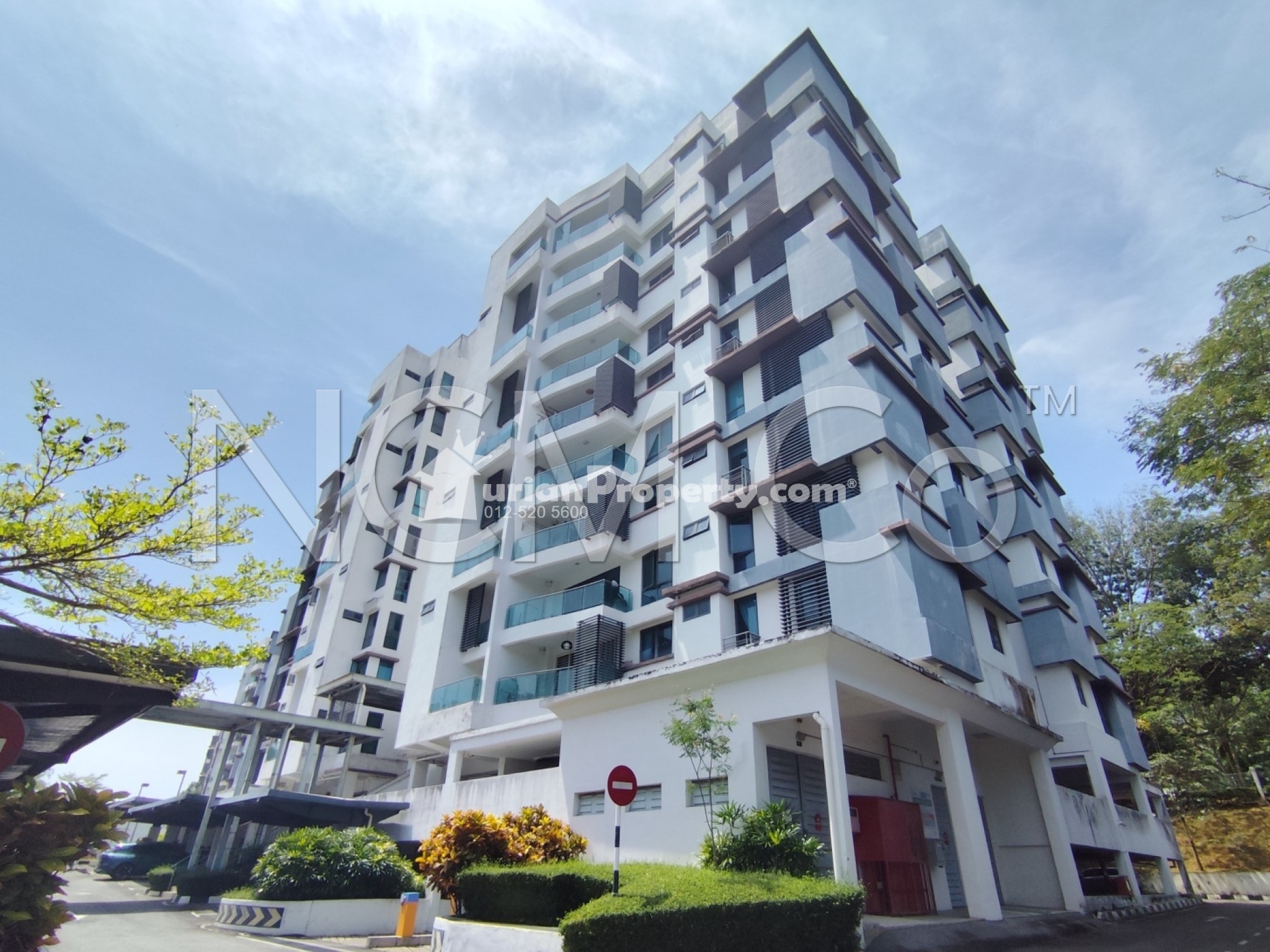 Condo For Auction at Gardenview Residence