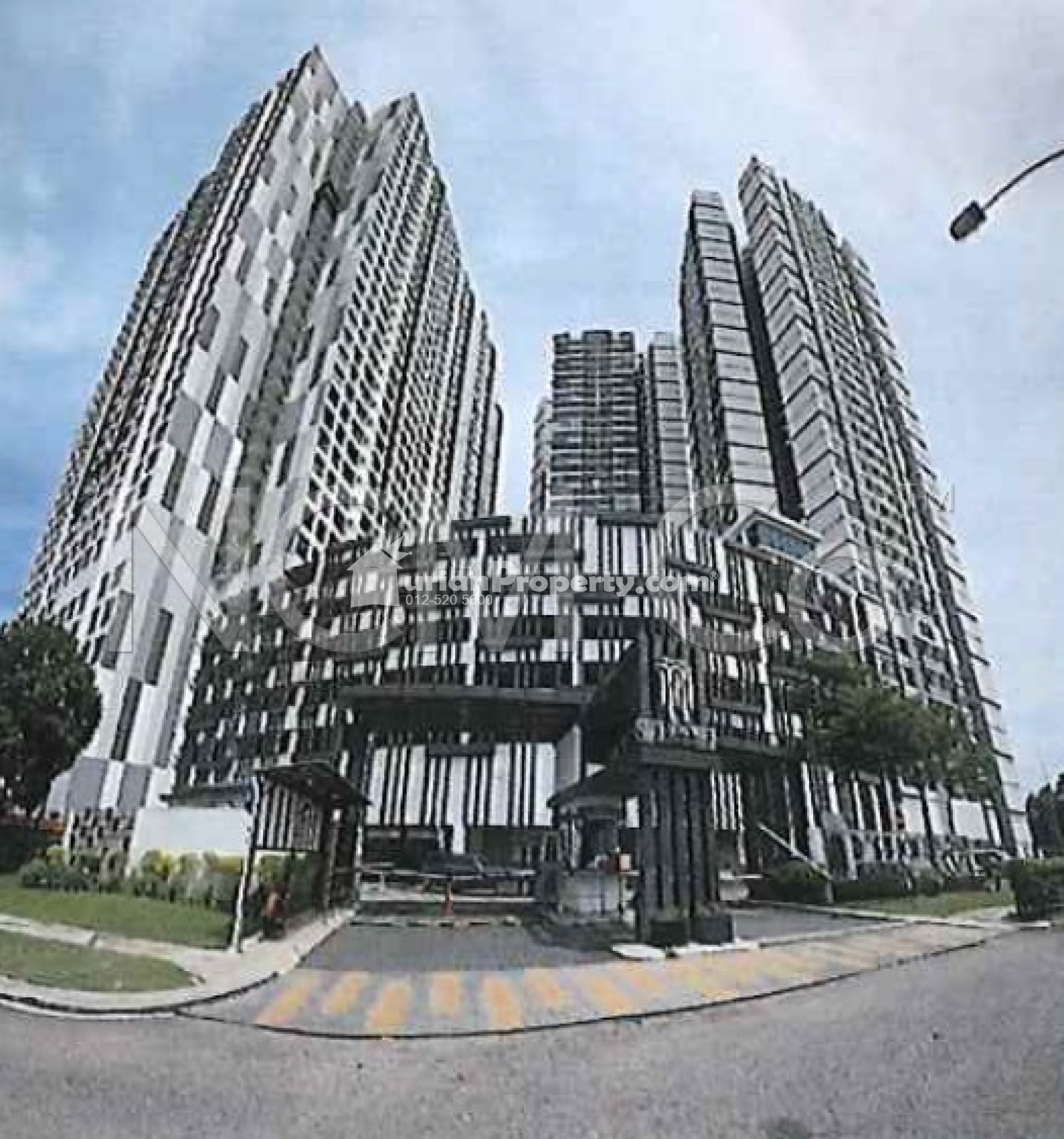 Serviced Residence For Auction at D'Summit Residence