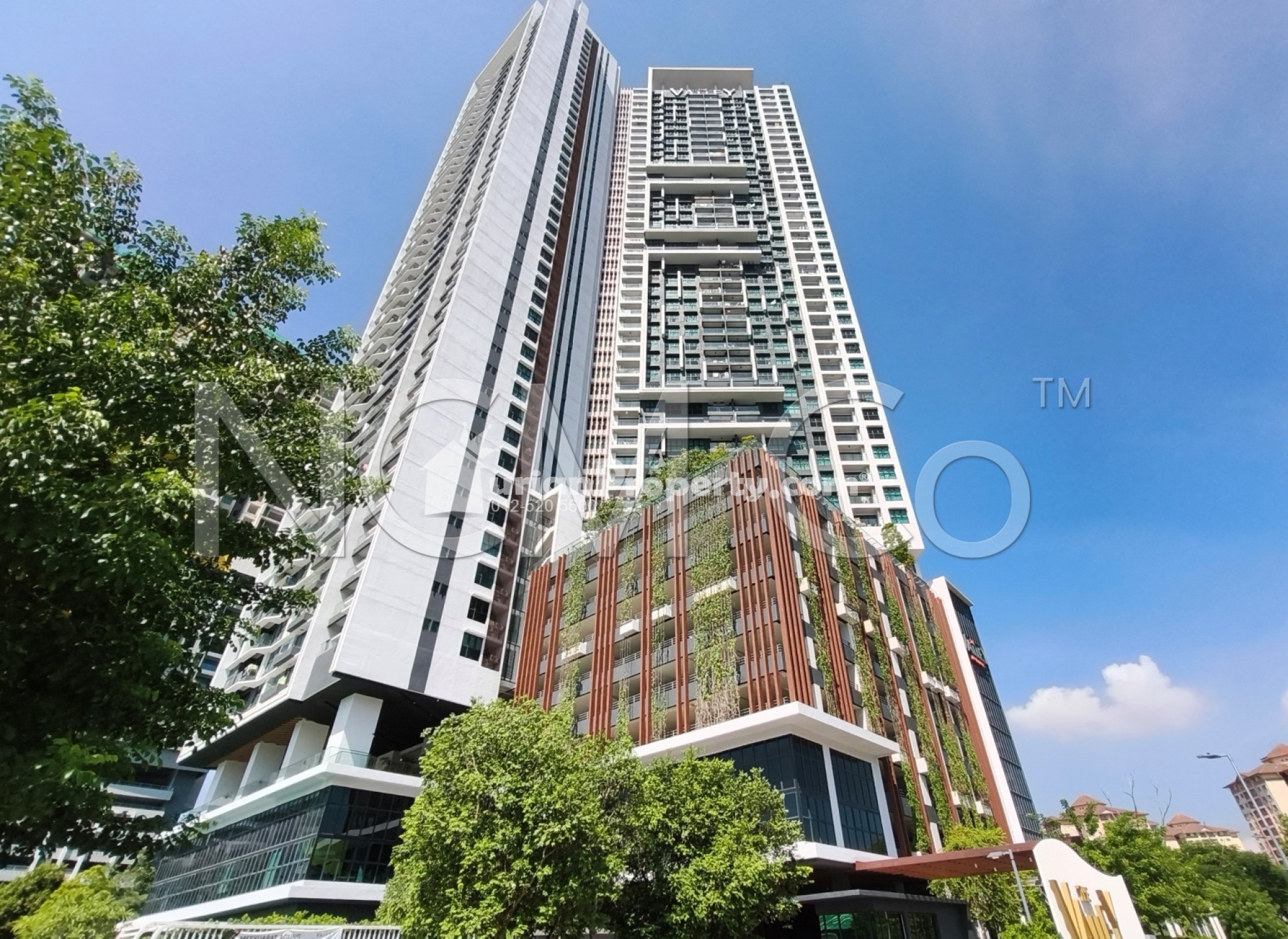 Condo For Auction at The Valley Residence