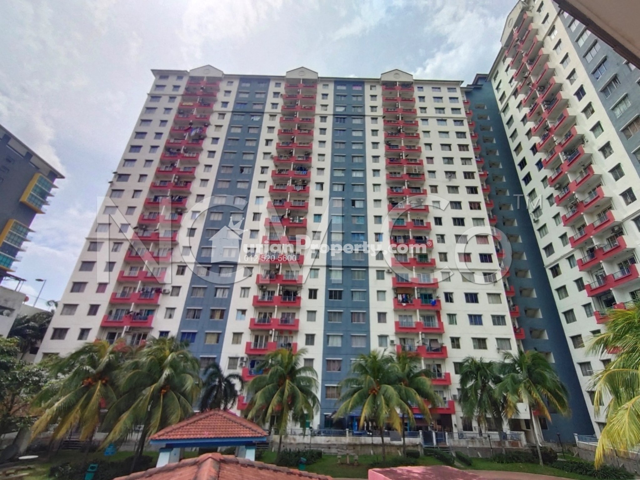 Apartment For Auction at Vista Pinggiran