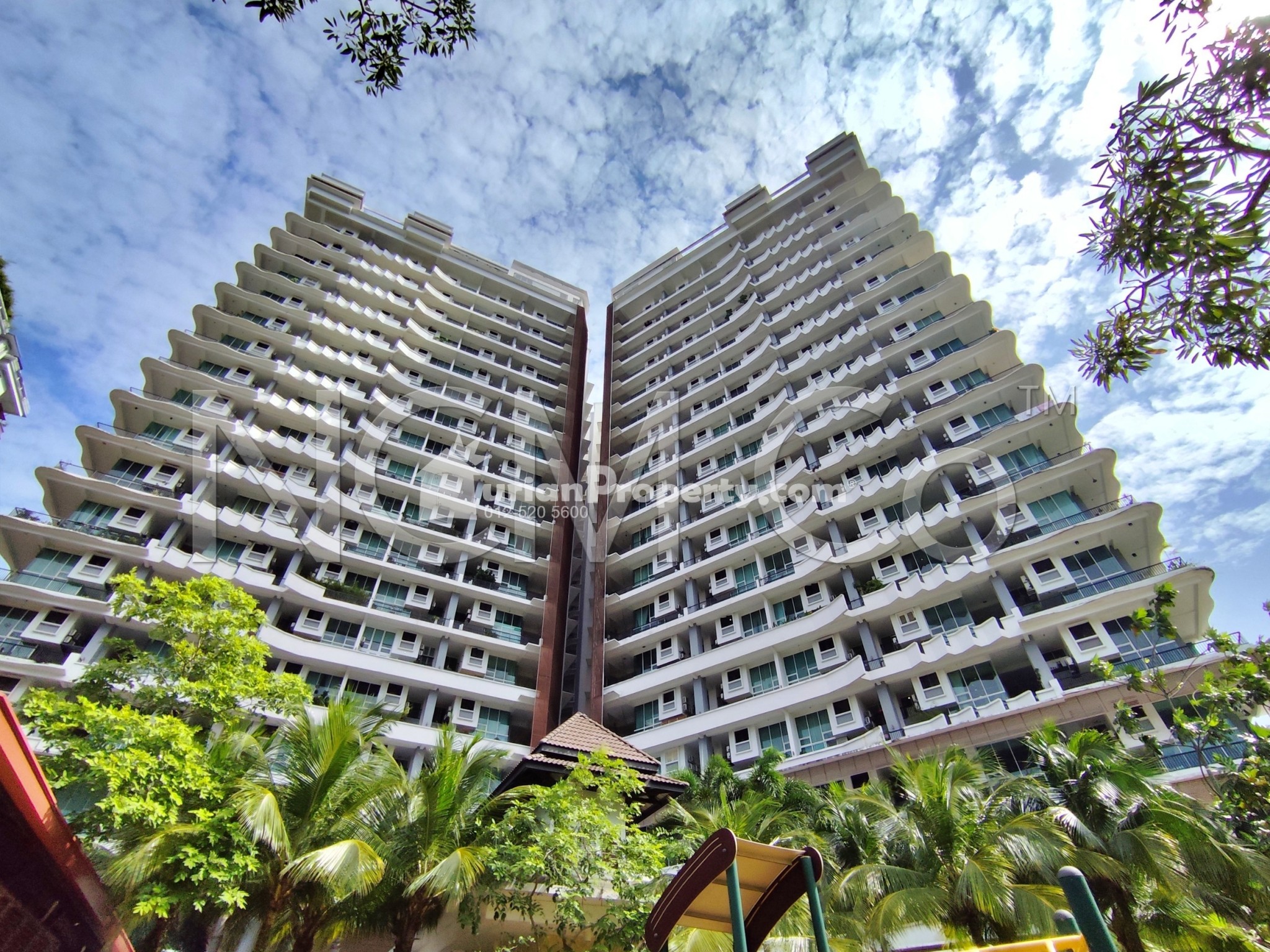 Condo For Auction at Armanee Terrace