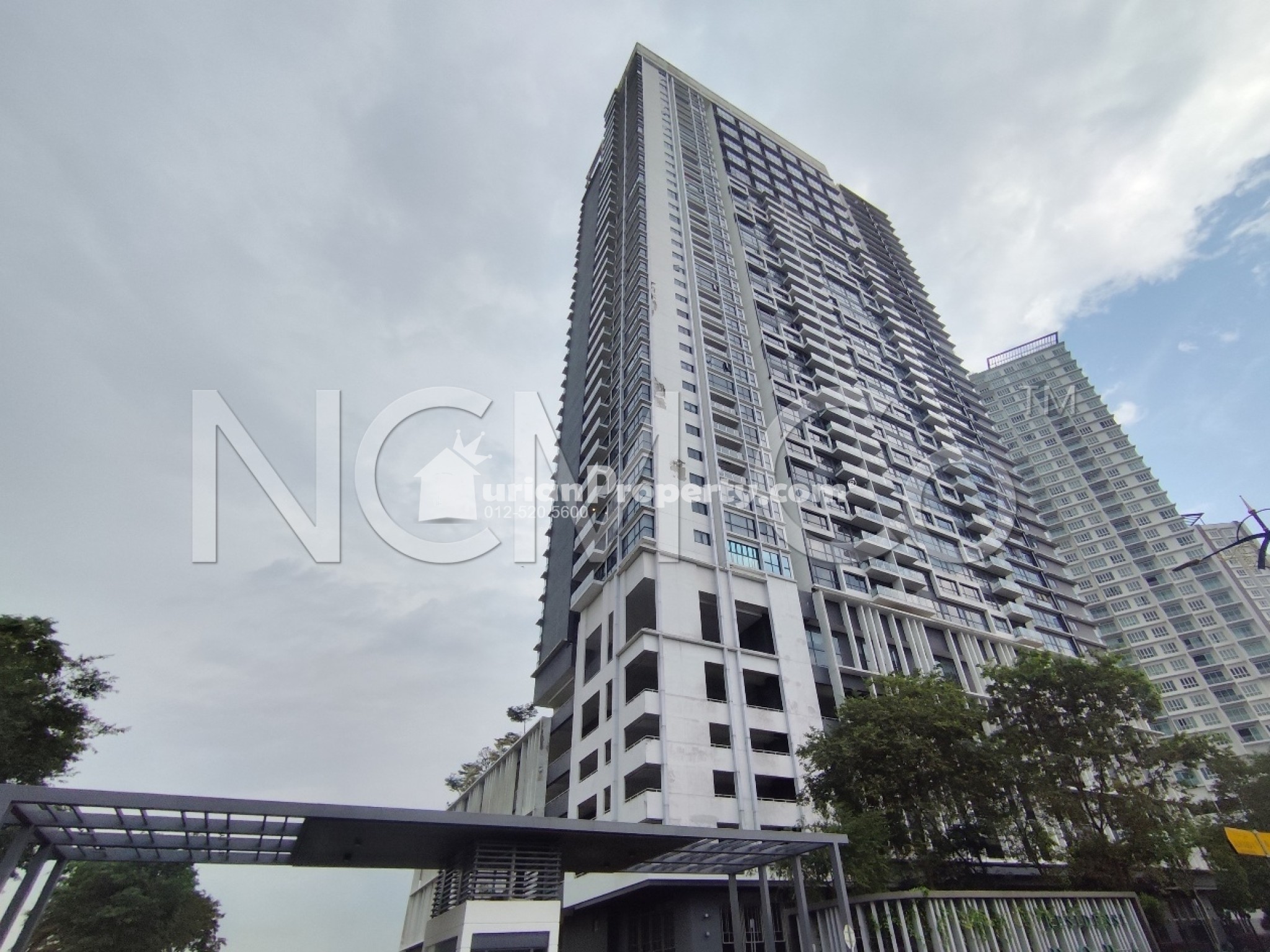 Serviced Residence For Auction at Bora Residences