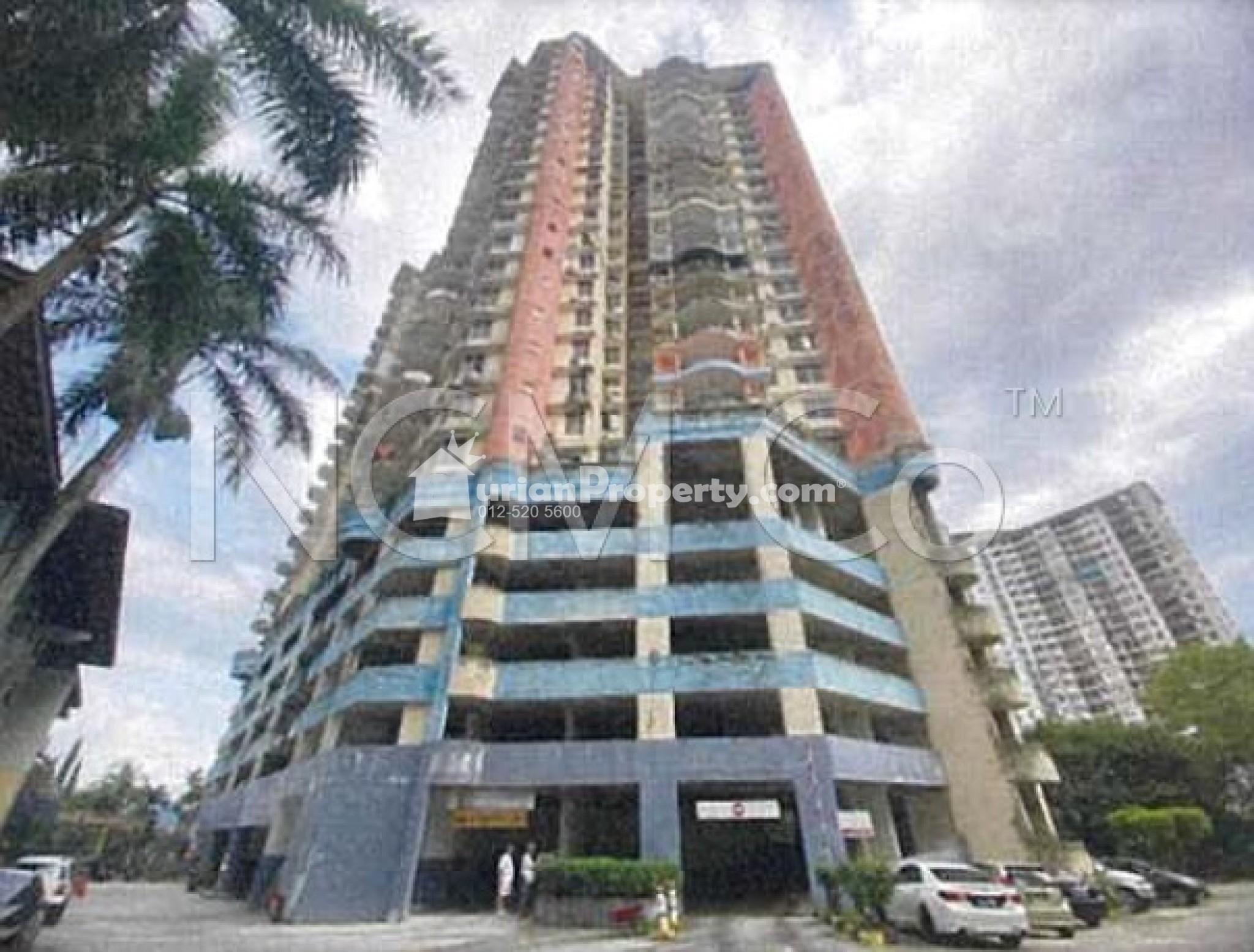 Apartment For Auction at Venice Hill