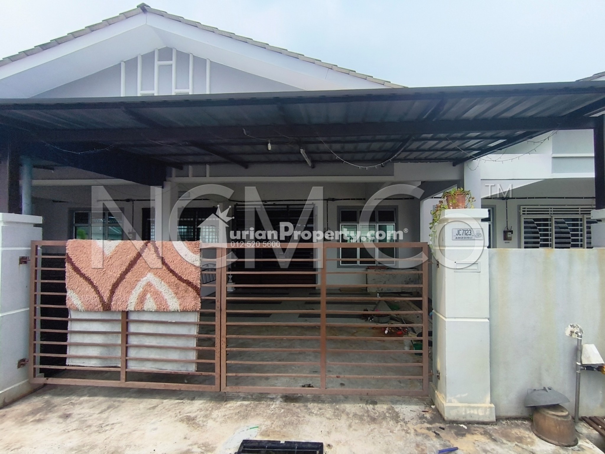 Terrace House For Auction at Bandar Jasin Bestari