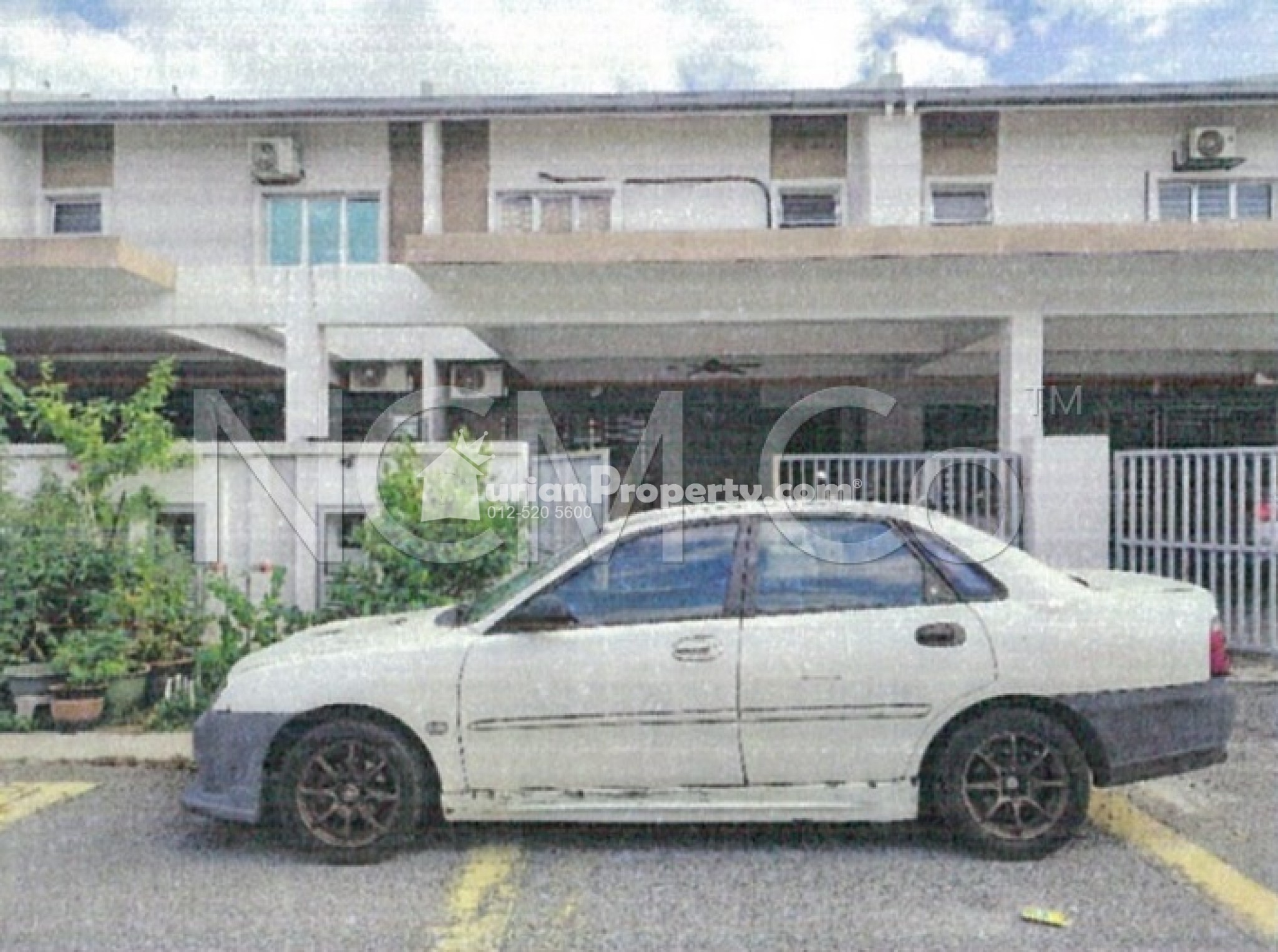 Terrace House For Auction at Taman Tasik Senangin