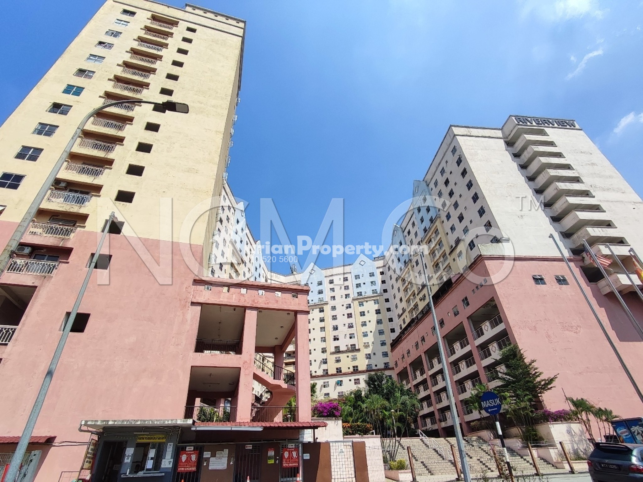 Serviced Residence For Auction at Brunsfield Riverview