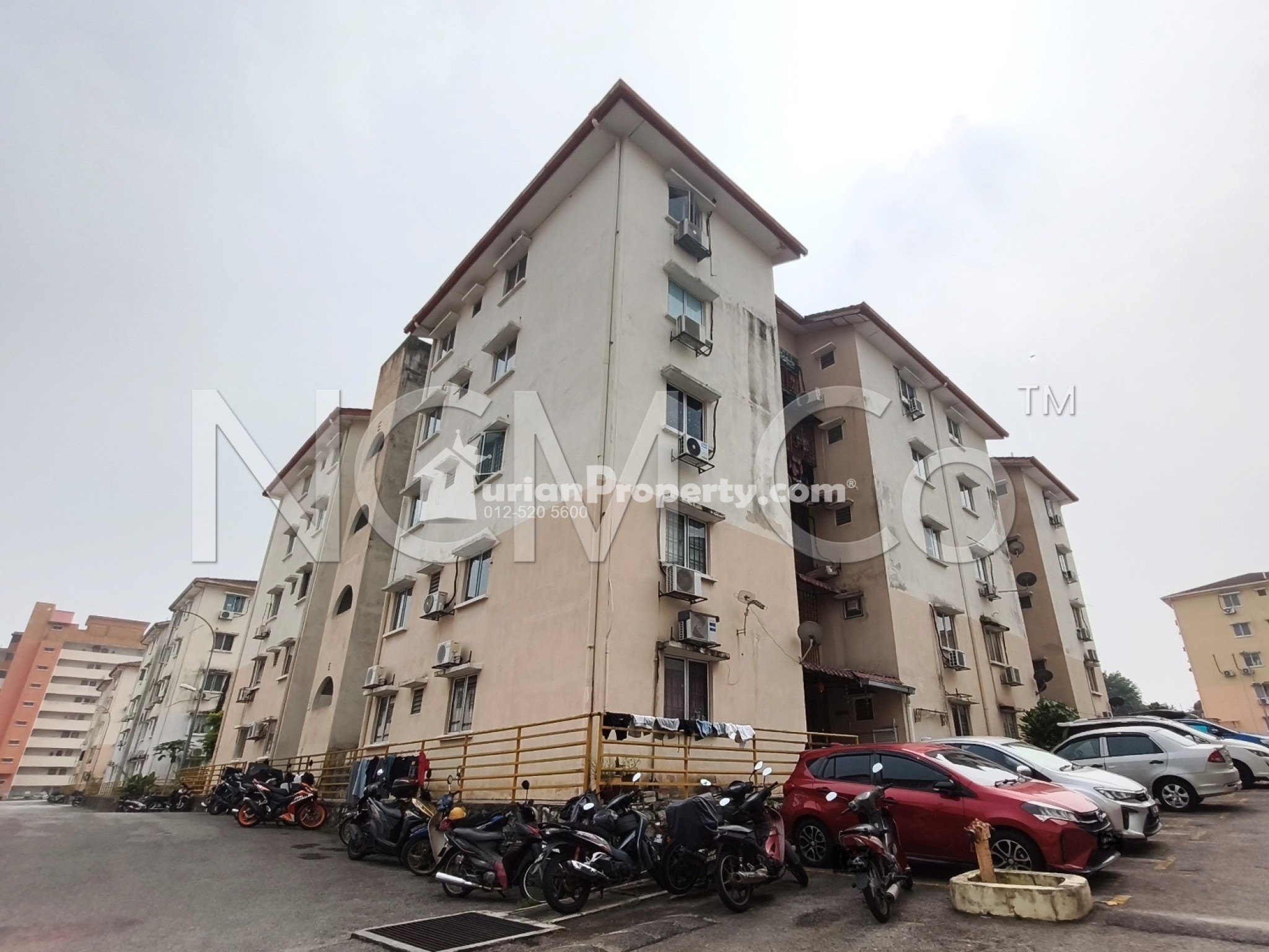 Apartment For Auction at Sri Ehsan Apartment