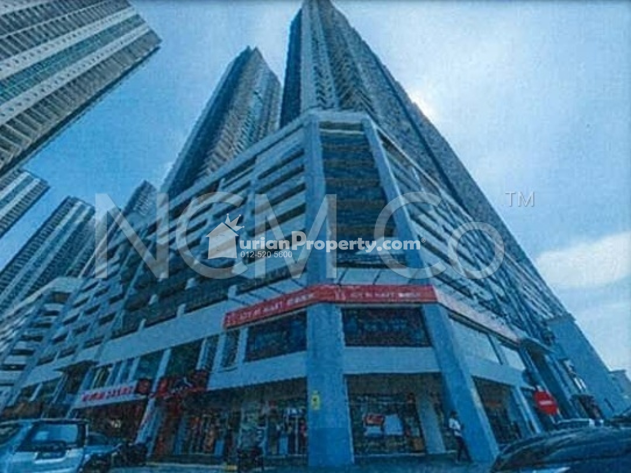 Serviced Residence For Auction at Razak City Residences