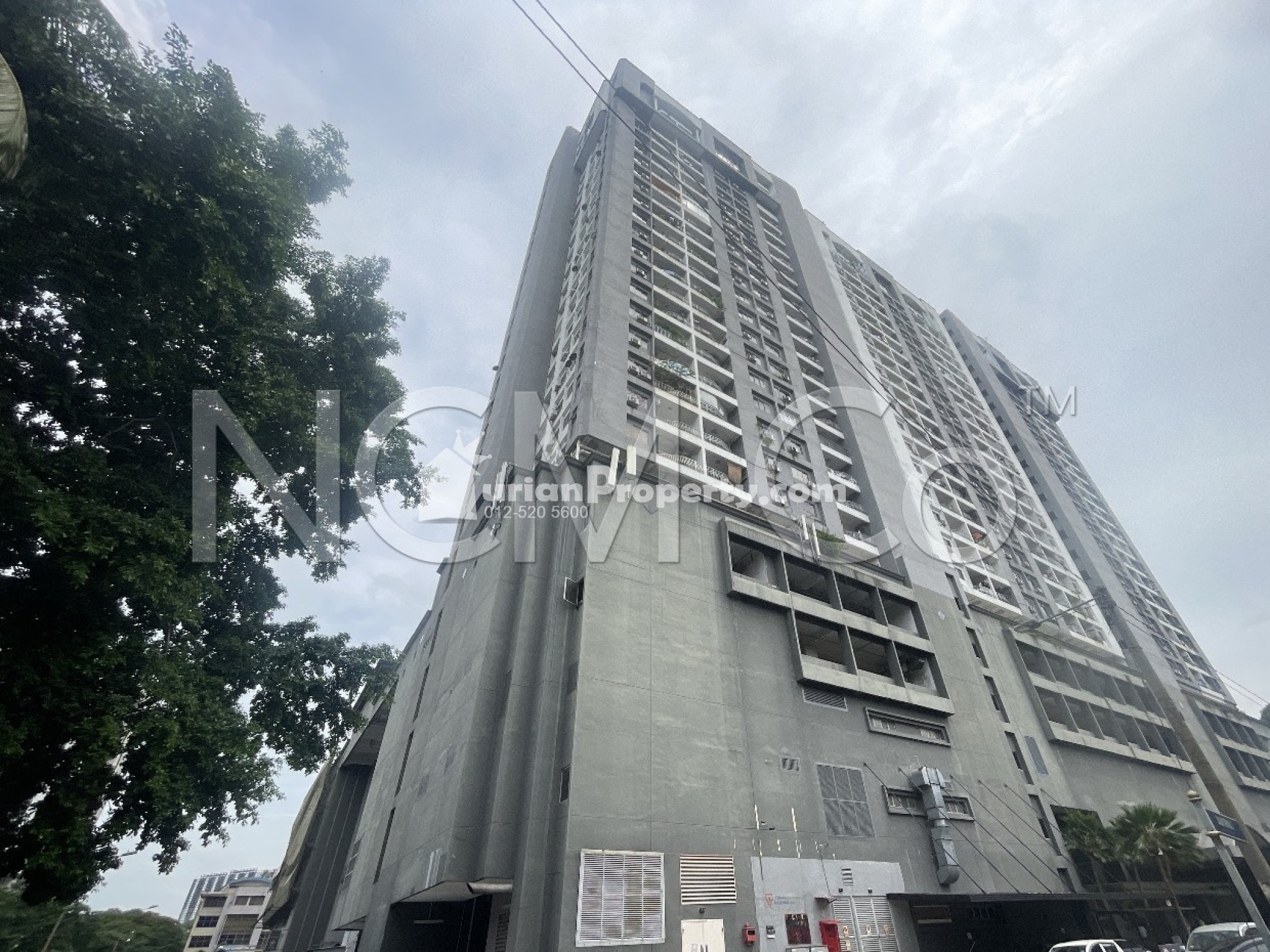 Serviced Residence For Auction at Pearl Point Condominium