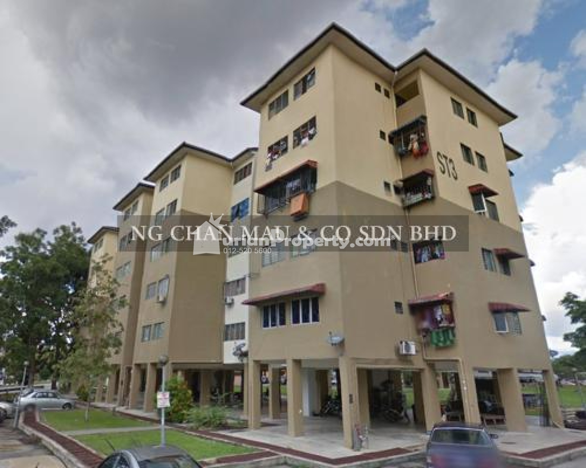 Apartment For Auction at Sri Tanjung Apartment