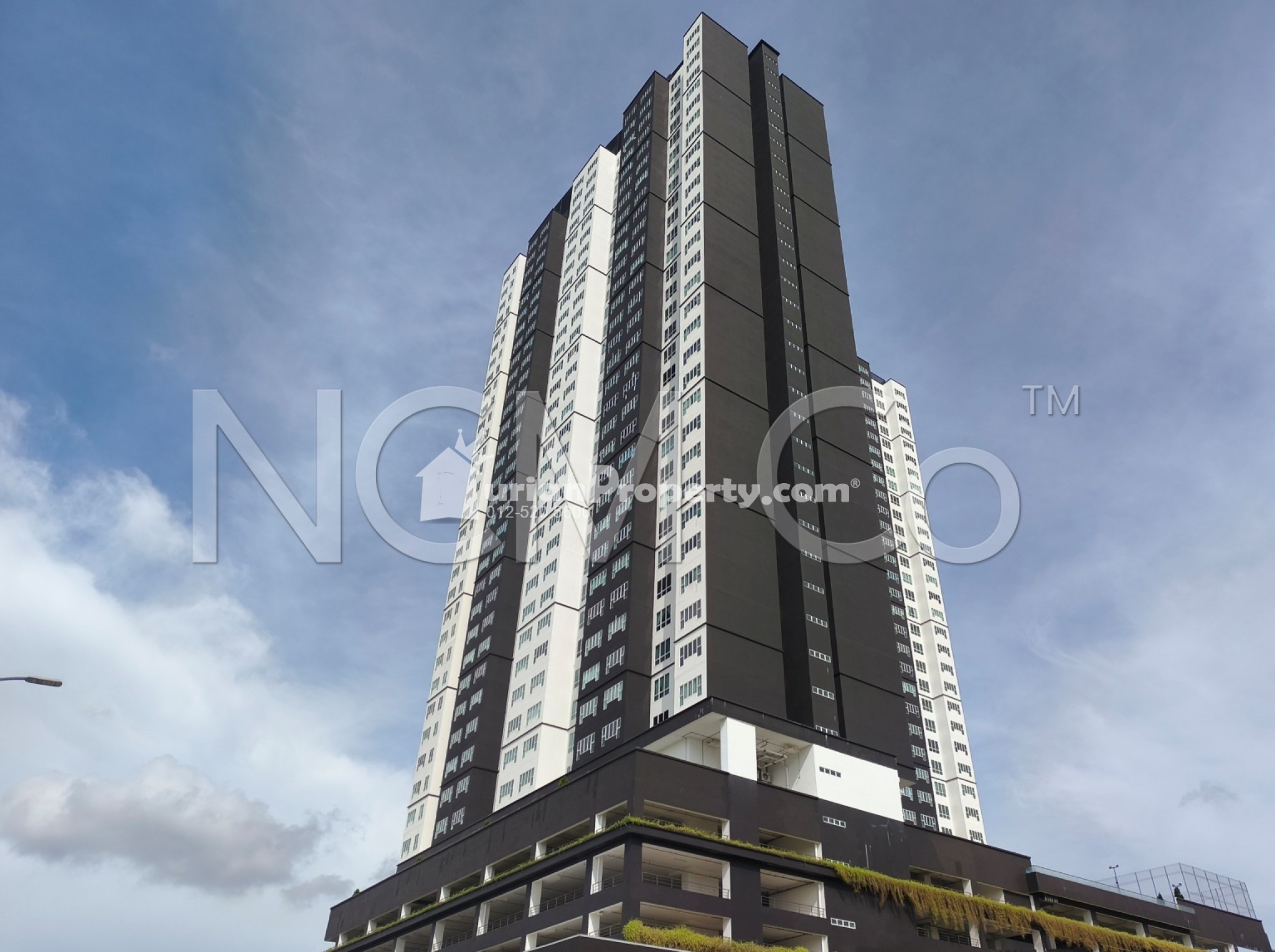 Apartment For Auction at Amber Cove
