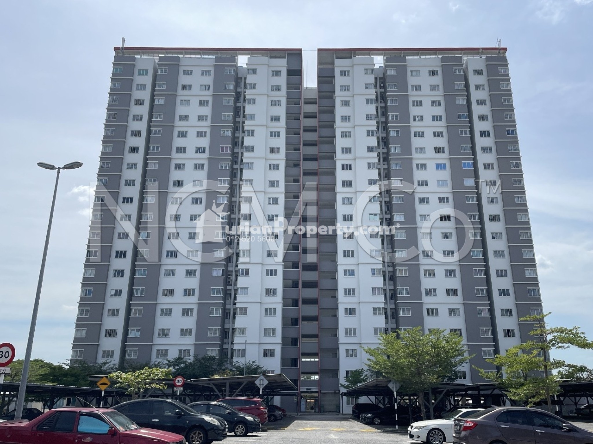 Apartment For Auction at Pangsapuri Kemuning Aman