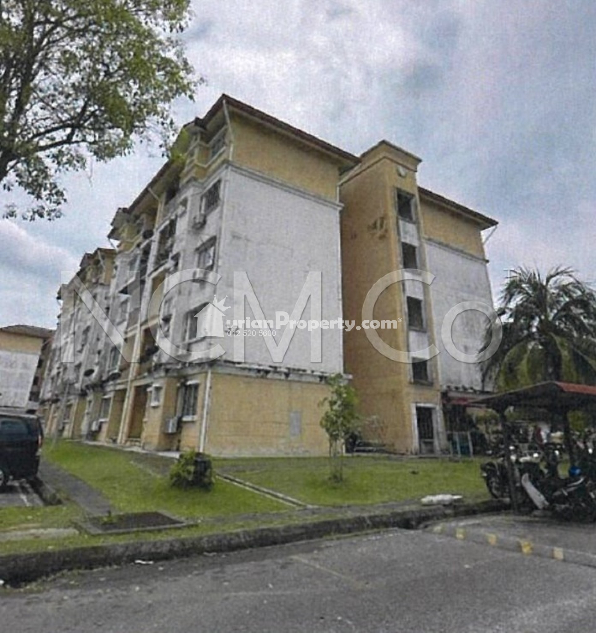 Apartment For Auction at Pangsapuri Lili