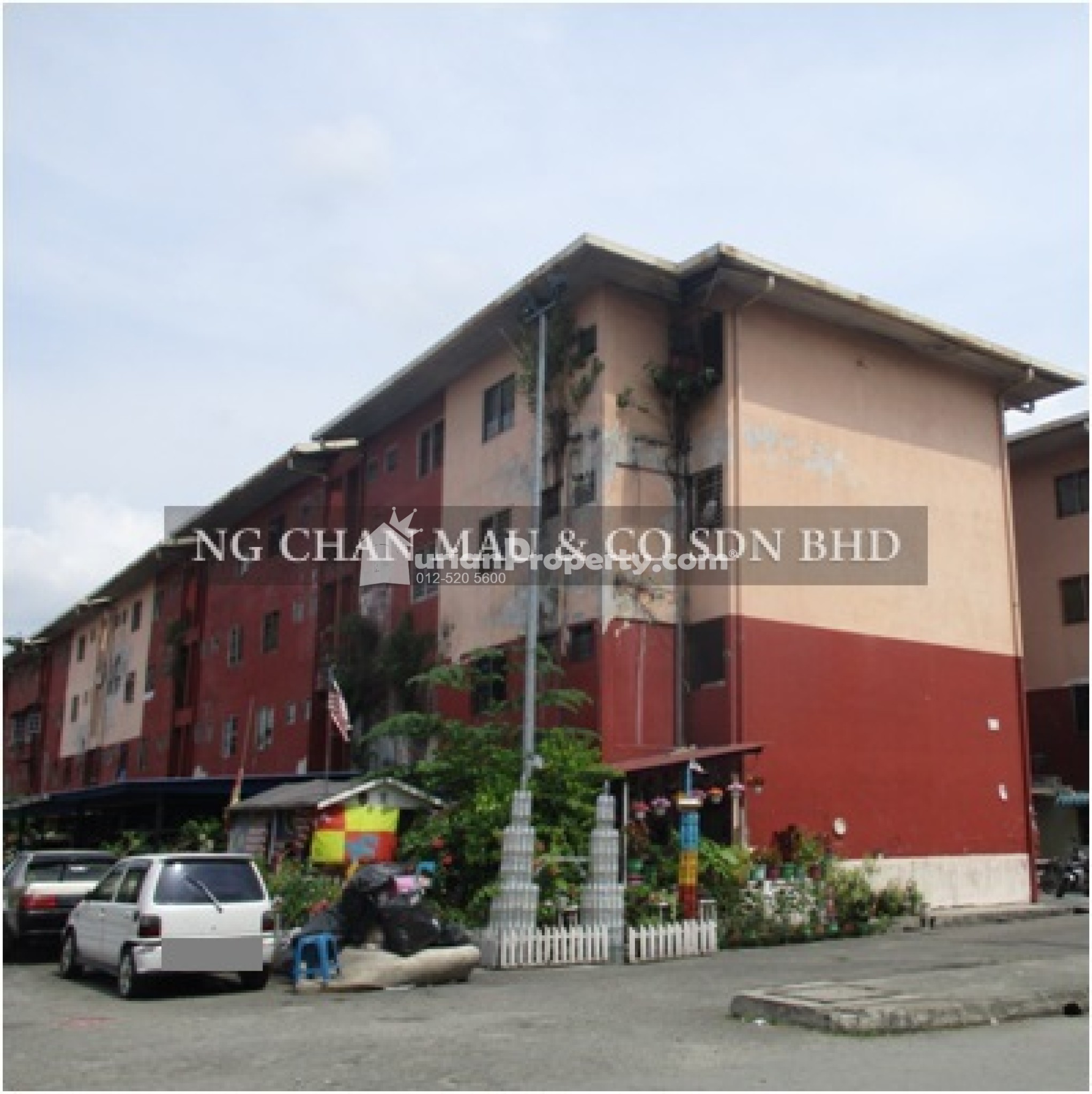 Apartment For Auction at Flat Taman Seri Berembang